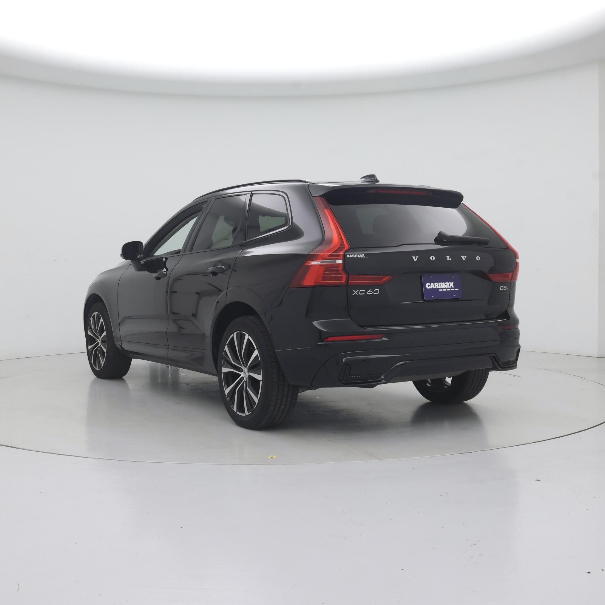 Thumbnail: 2023 Volvo XC60 - 2