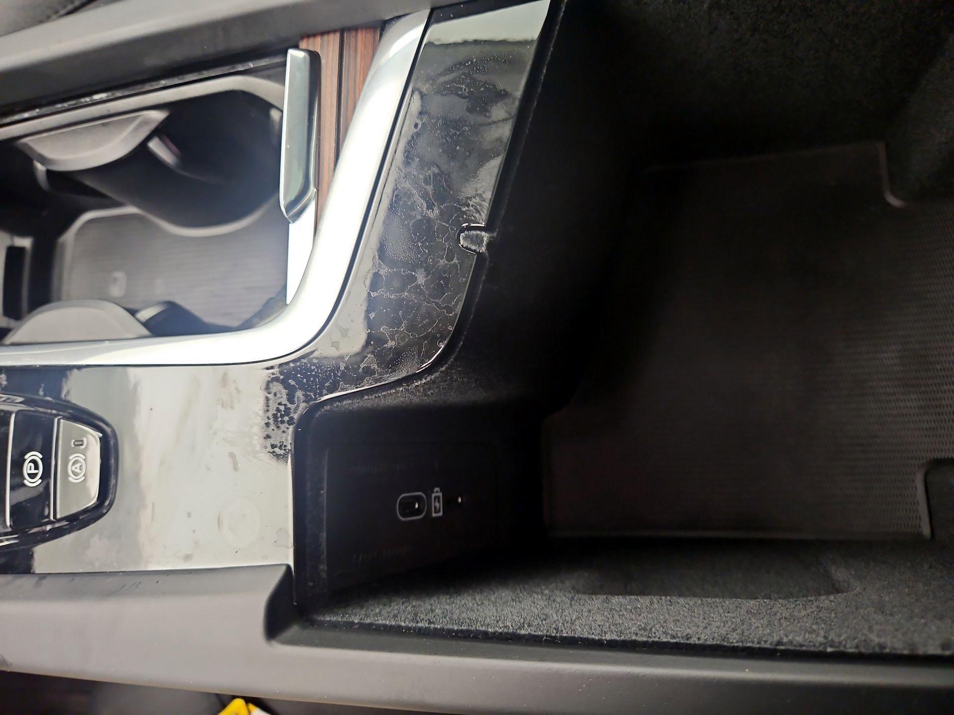 Thumbnail: 2024 Volvo XC60 - 18