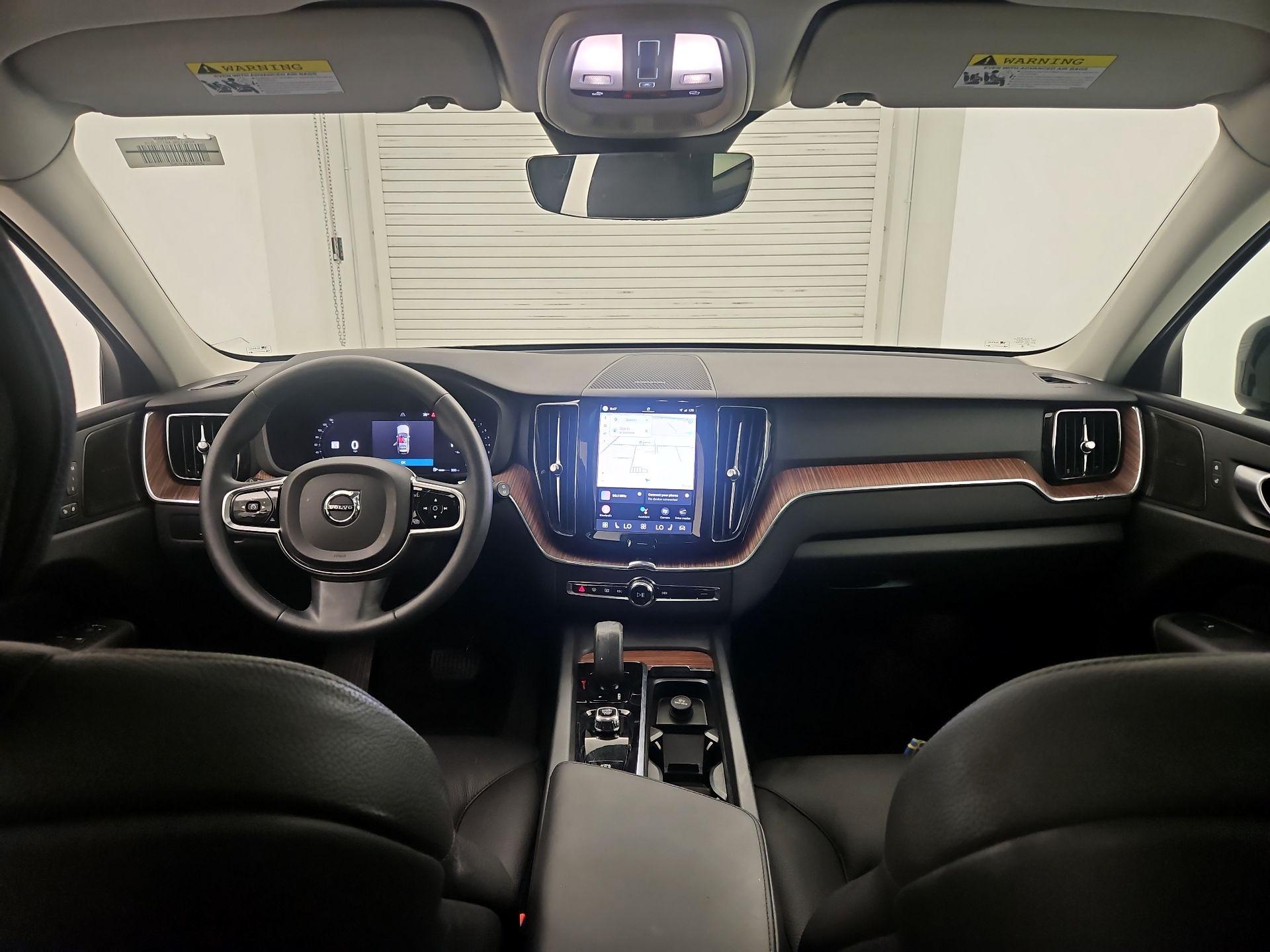 Thumbnail: 2024 Volvo XC60 - 9
