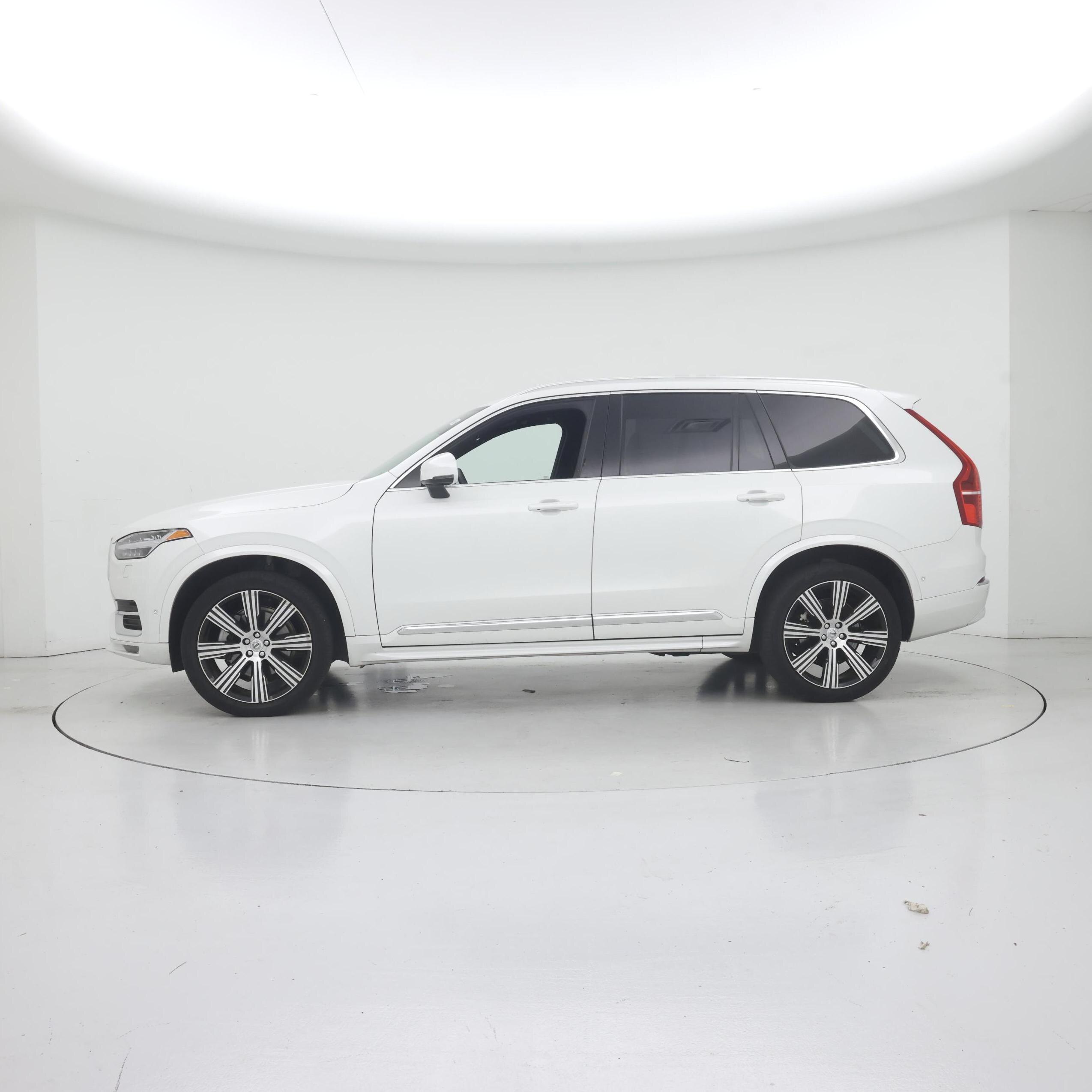 Thumbnail: 2023 Volvo XC90 - 3