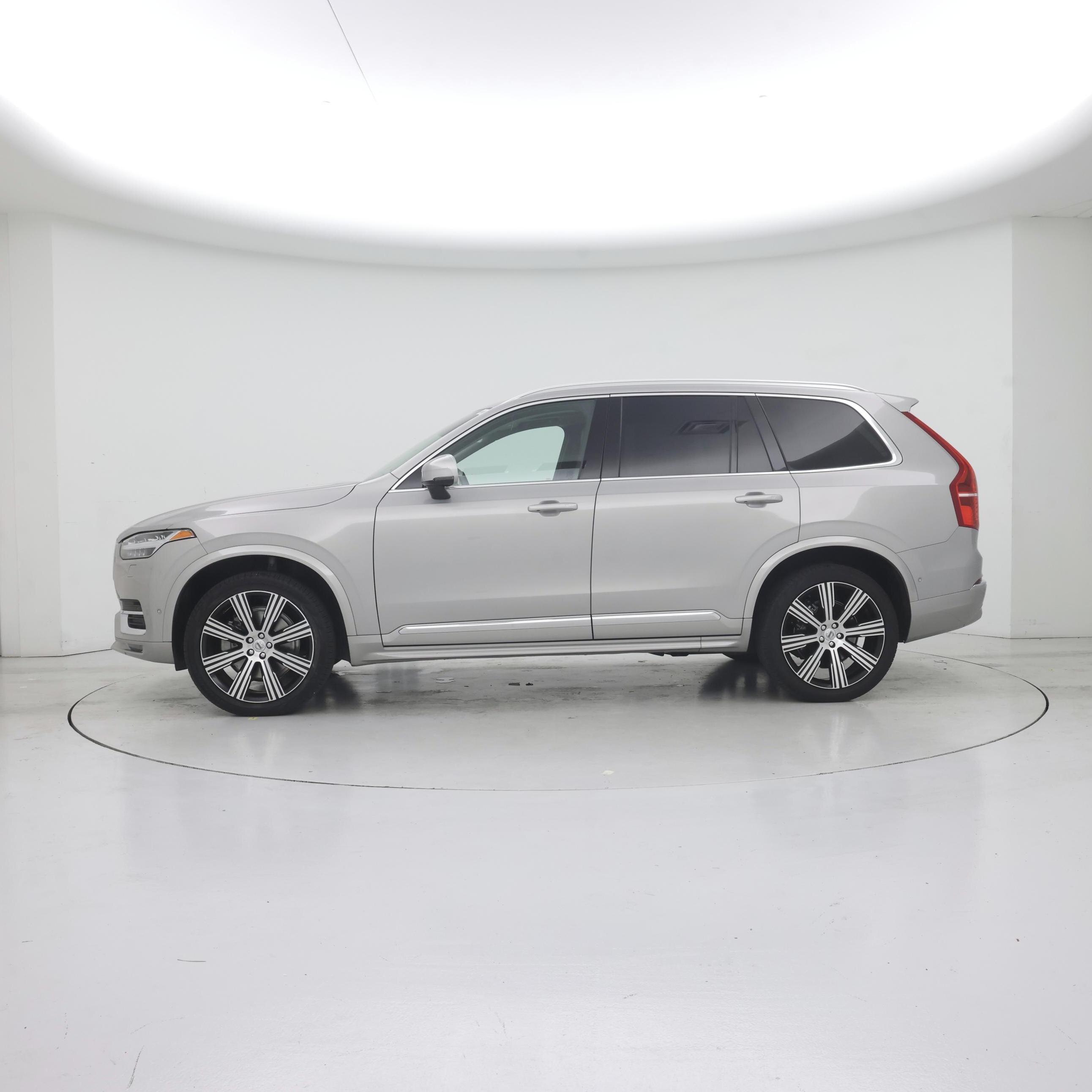 Thumbnail: 2023 Volvo XC90 - 3