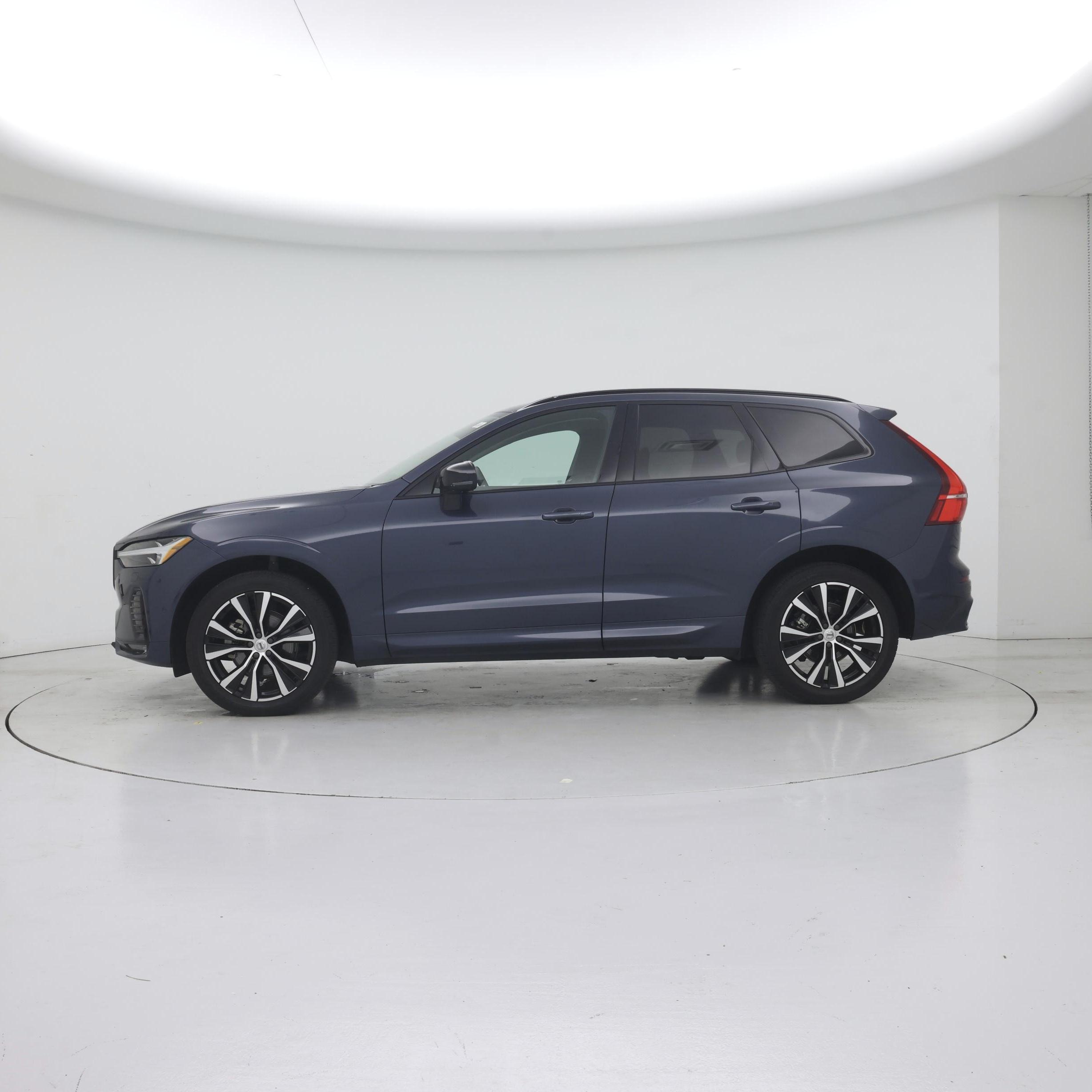 Thumbnail: 2024 Volvo XC60 - 3