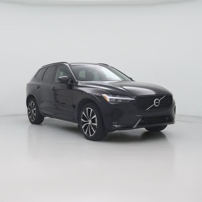 2023 Volvo XC60 B5 Plus Dark Theme