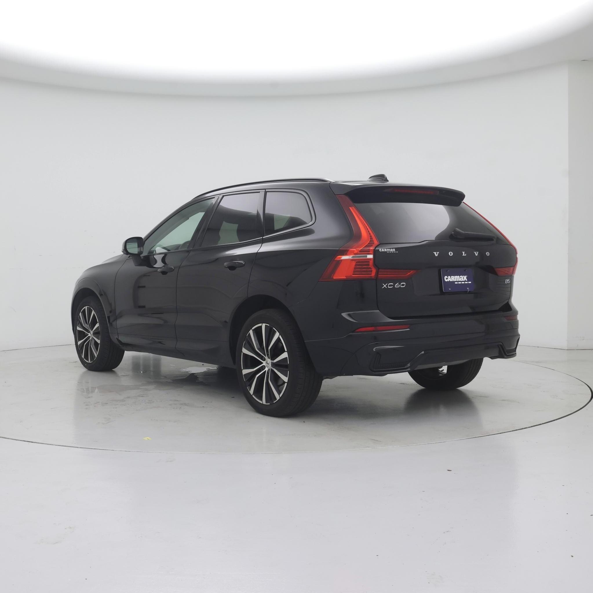 Thumbnail: 2023 Volvo XC60 - 2