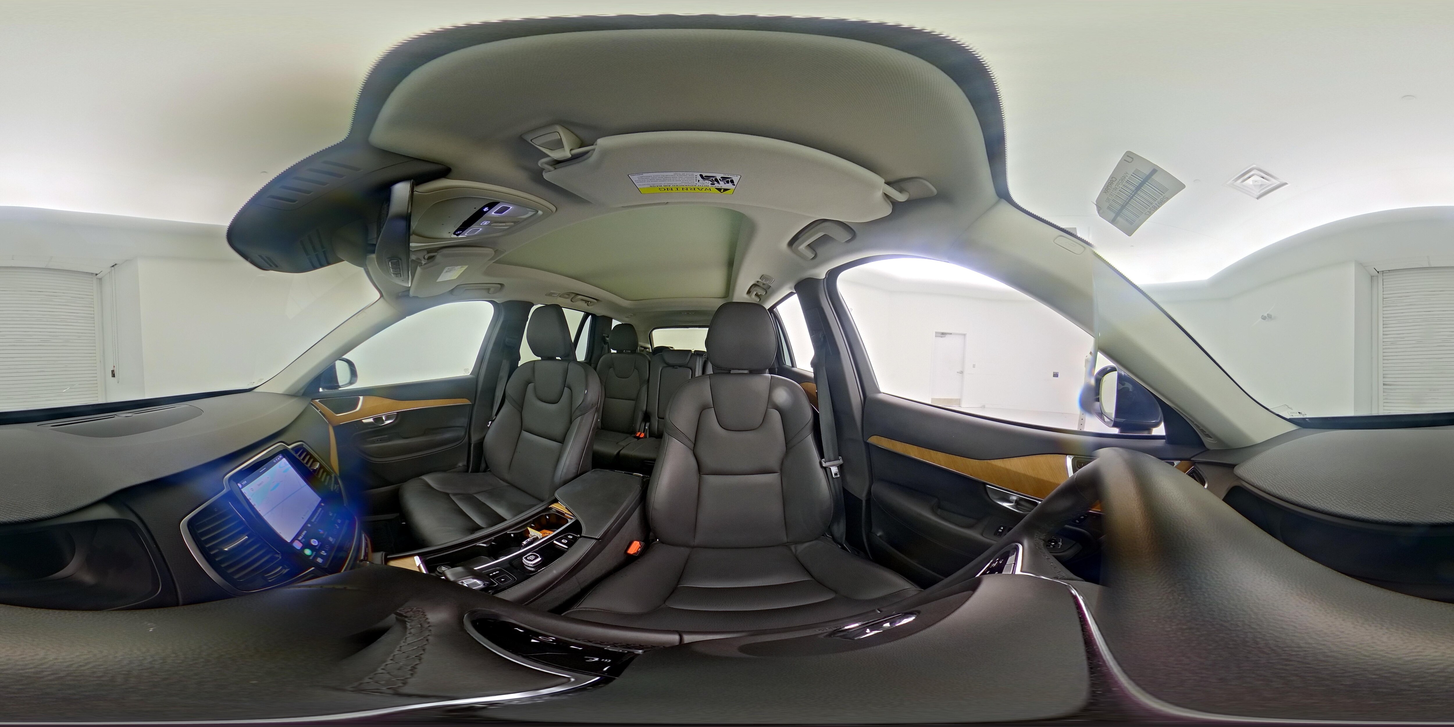 2024 Volvo XC90 Plus - Photo 29