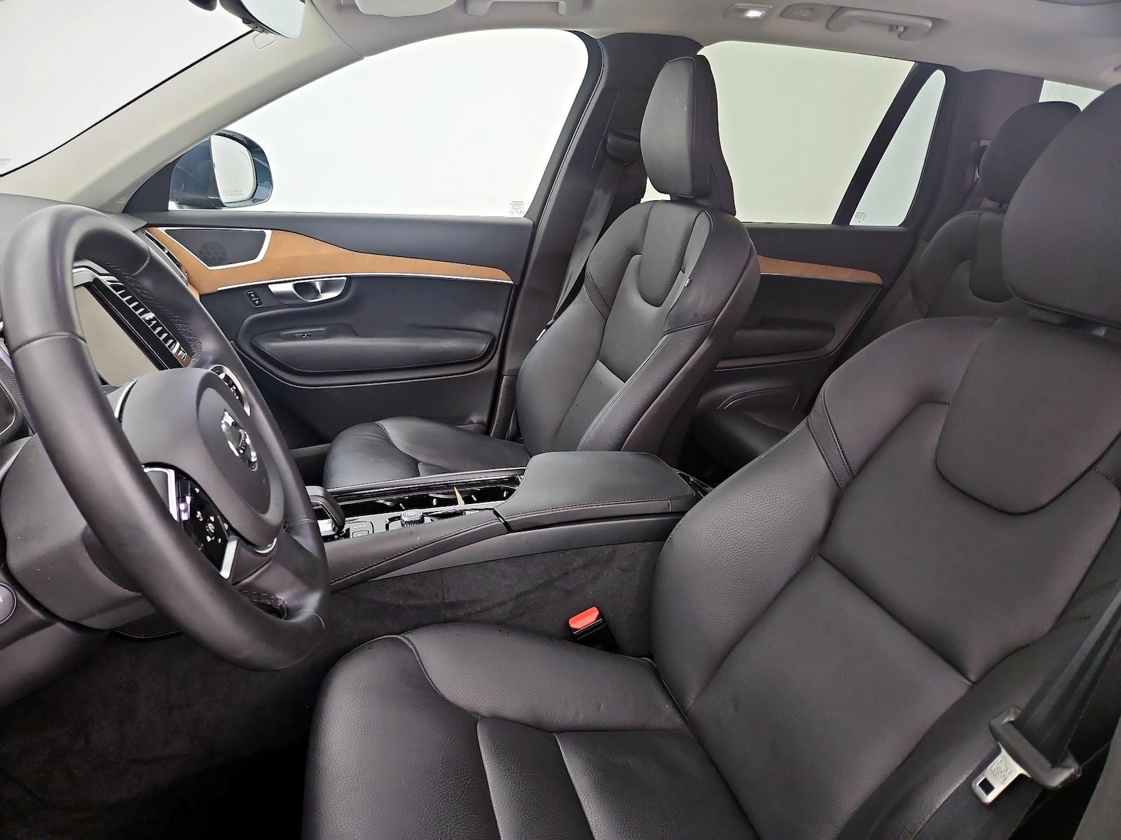 2024 Volvo XC90 Plus - Photo 12
