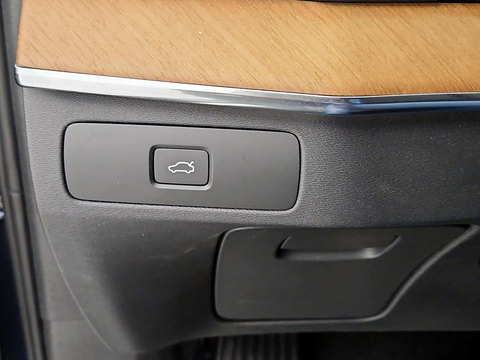 2024 Volvo XC90 Plus - Photo 14