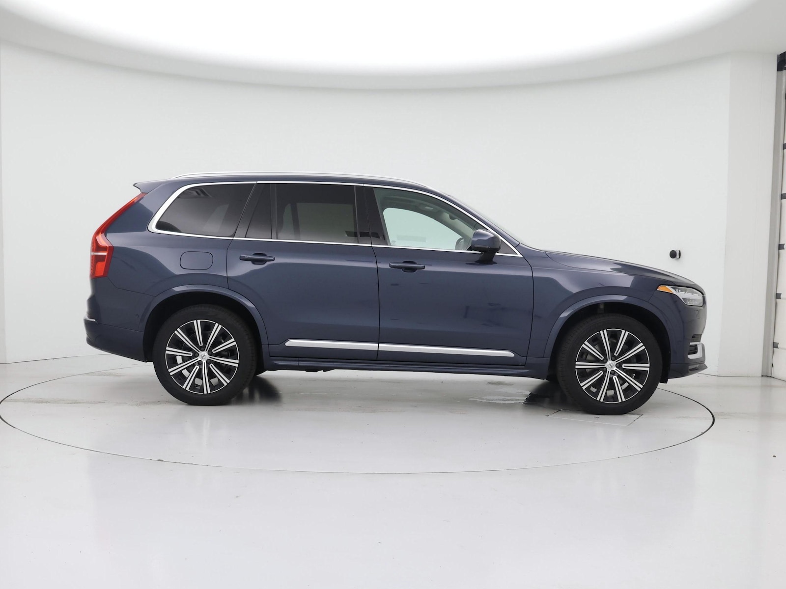 2024 Volvo XC90 Plus - Photo 8