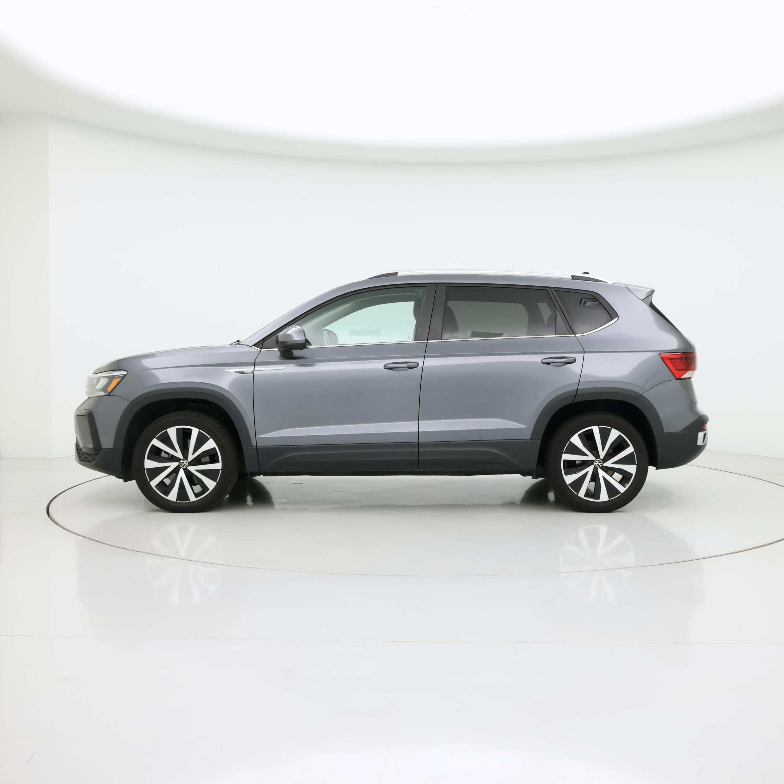 Thumbnail: 2024 Volkswagen Taos - 3