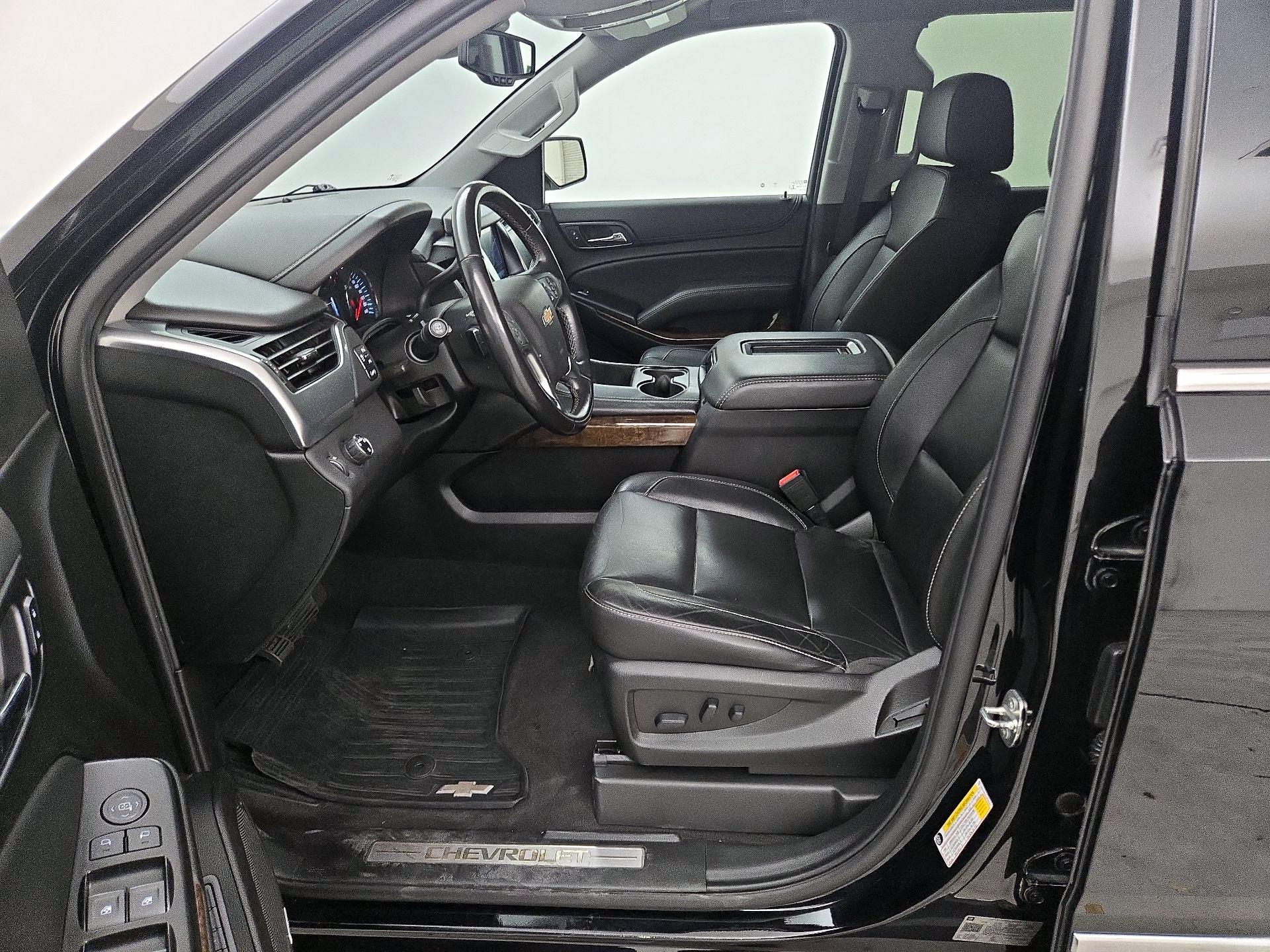 Thumbnail: 2020 Chevrolet Suburban - 11