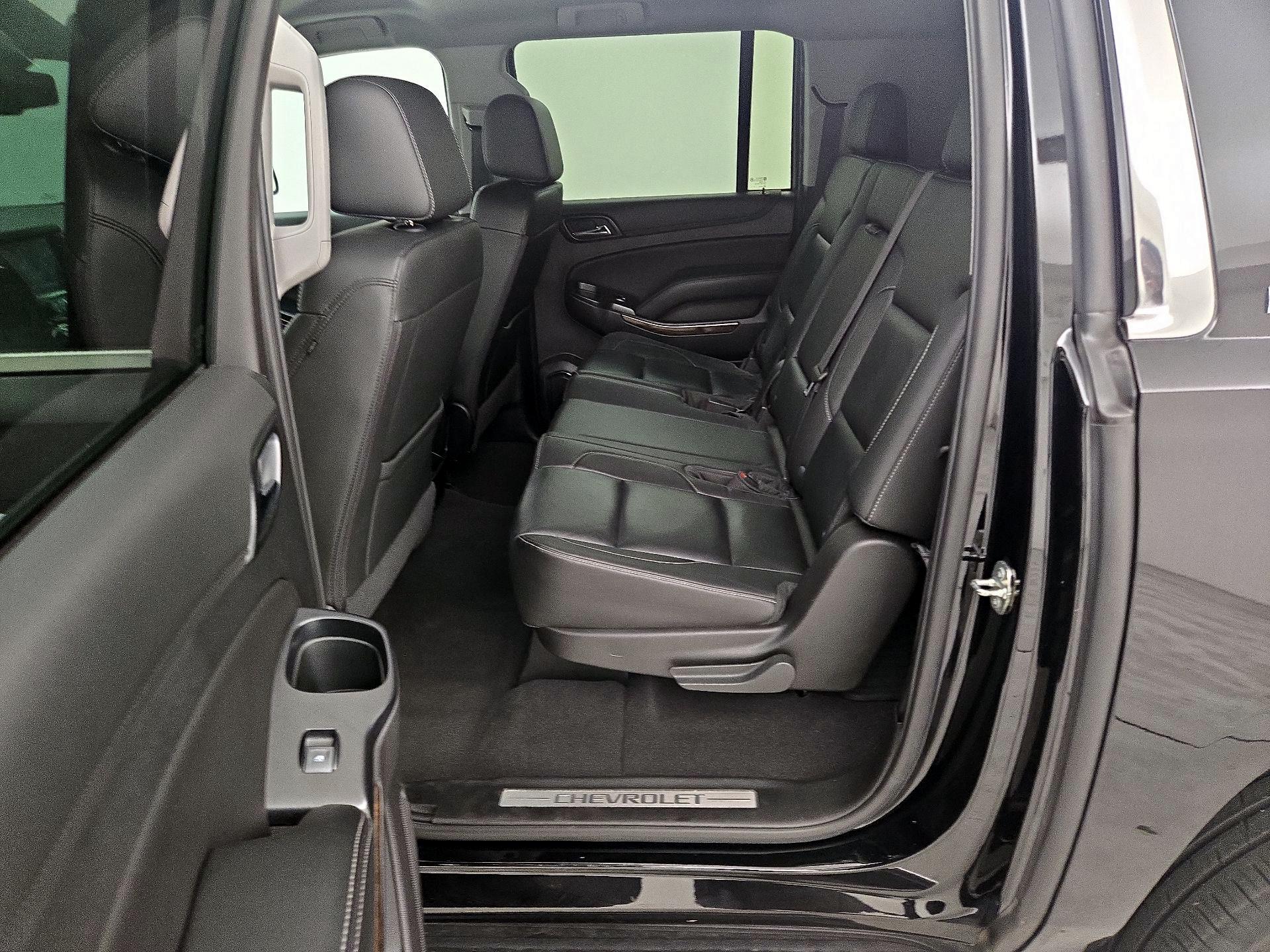 Thumbnail: 2020 Chevrolet Suburban - 20