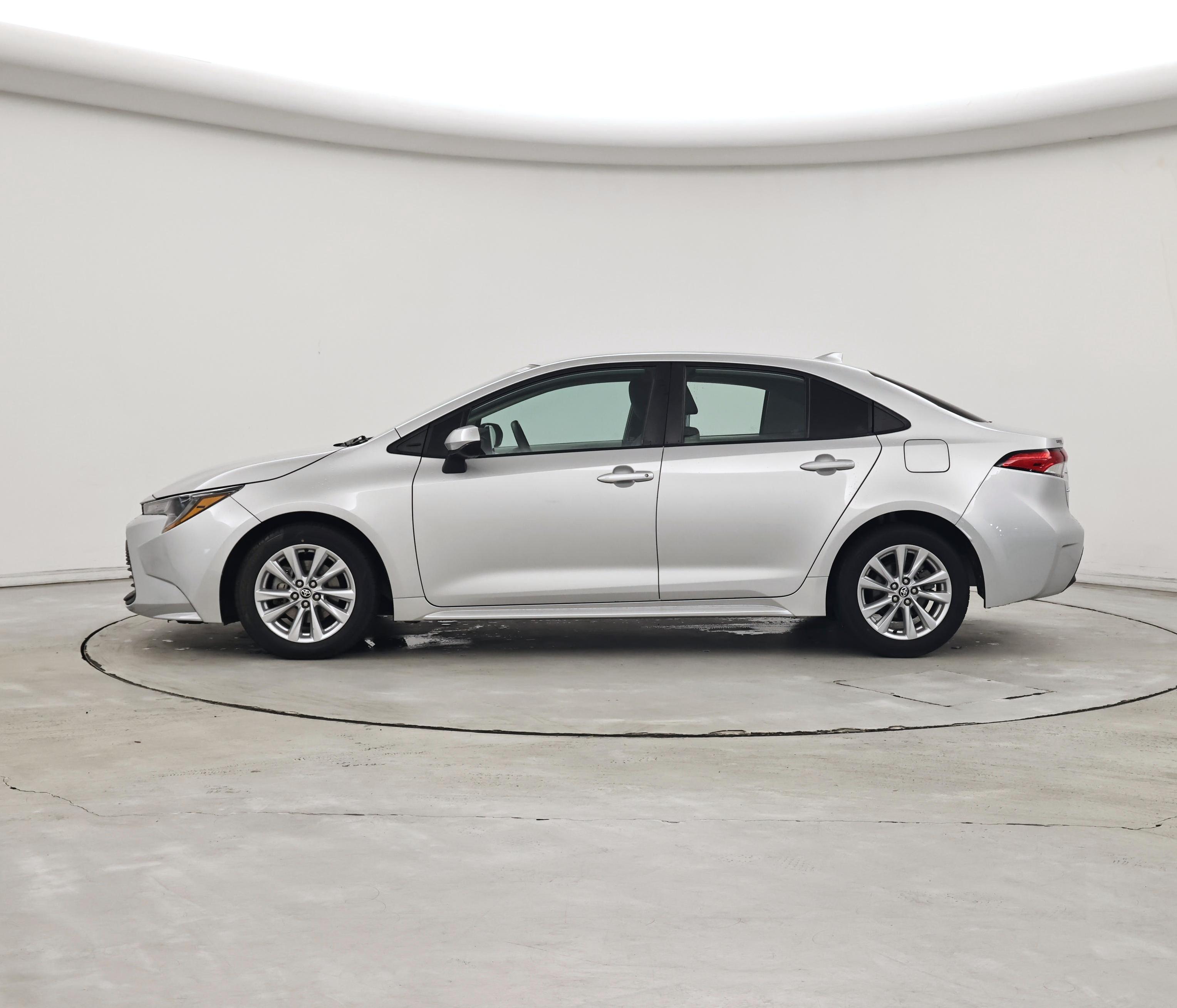 Thumbnail: 2023 Toyota Corolla - 3