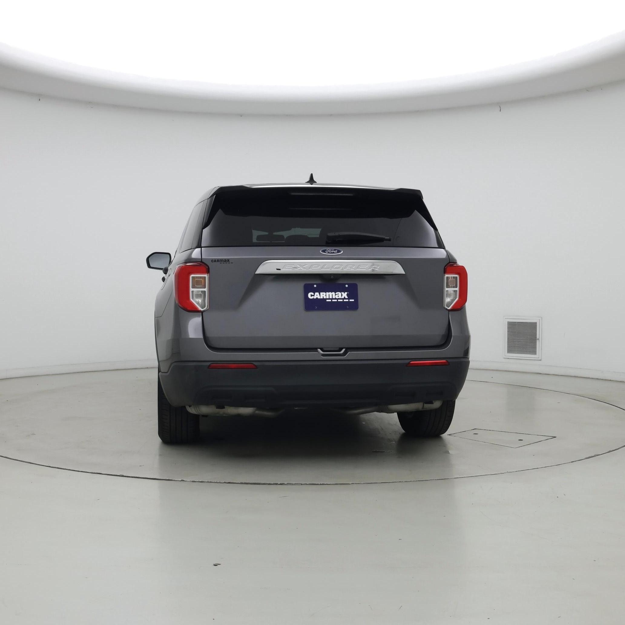 Thumbnail: 2021 Ford Explorer - 6