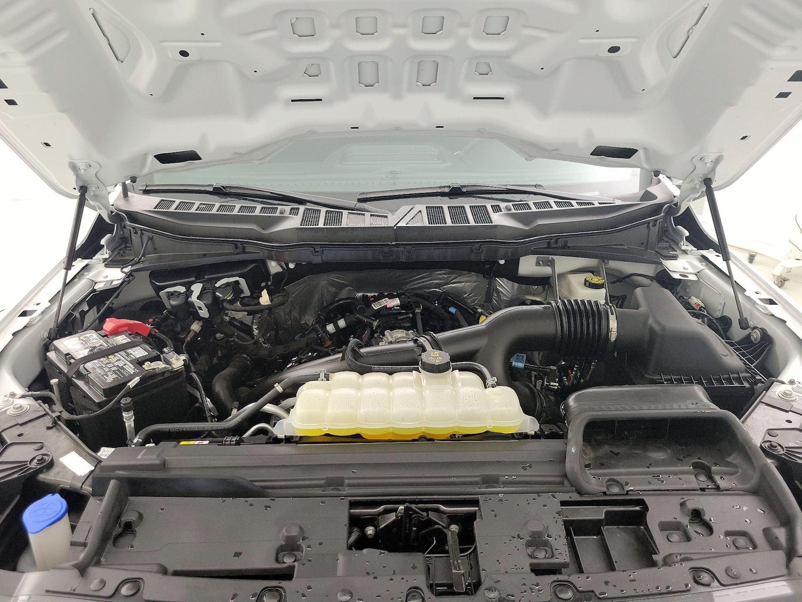 2025 Ford F-150 STX - Photo 22
