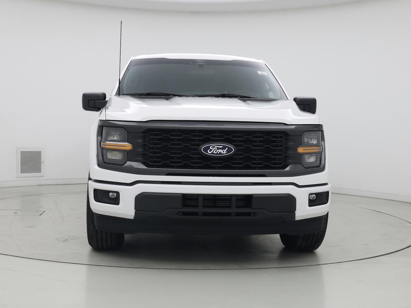 2025 Ford F-150 STX - Photo 6