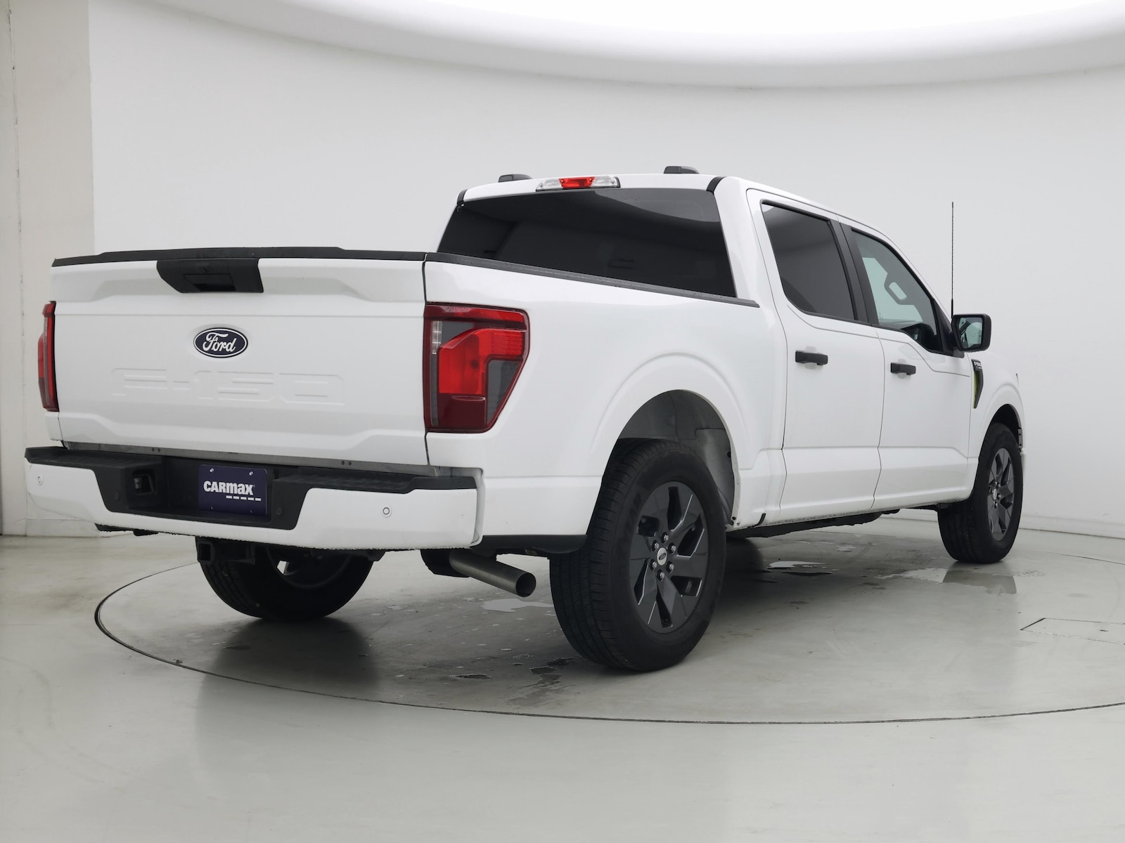 2025 Ford F-150 STX - Photo 9