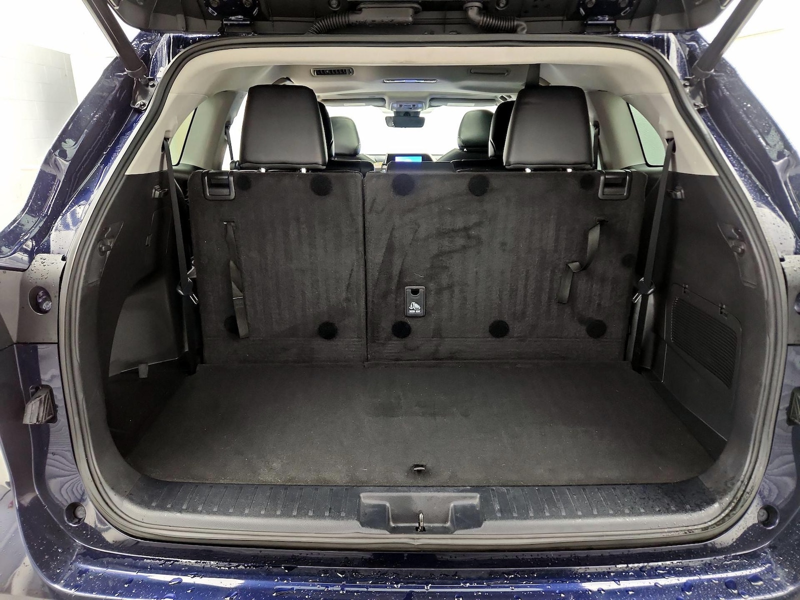 2023 Toyota Highlander XLE - Photo 22
