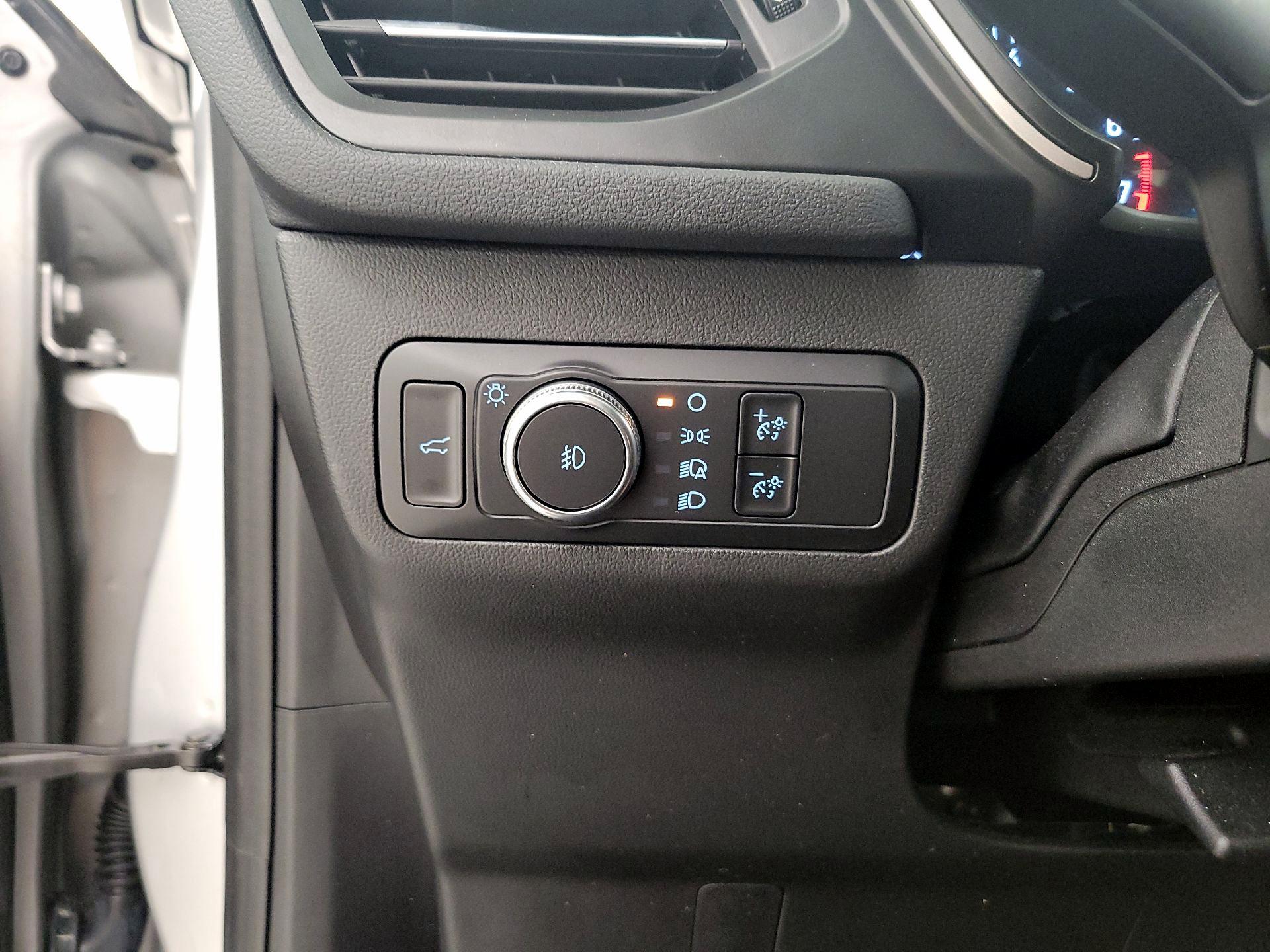 Thumbnail: 2020 Ford Escape - 11