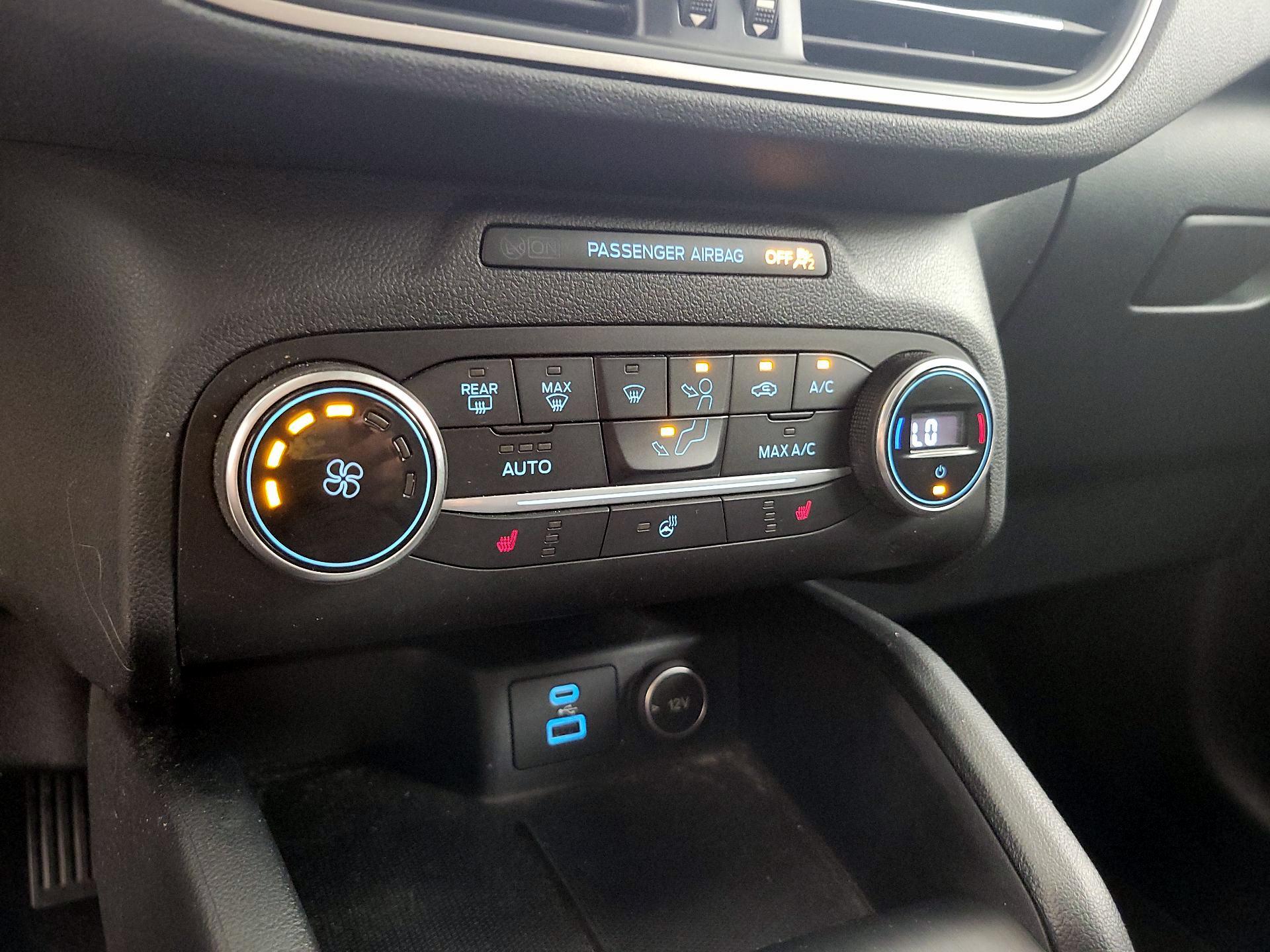 Thumbnail: 2020 Ford Escape - 15