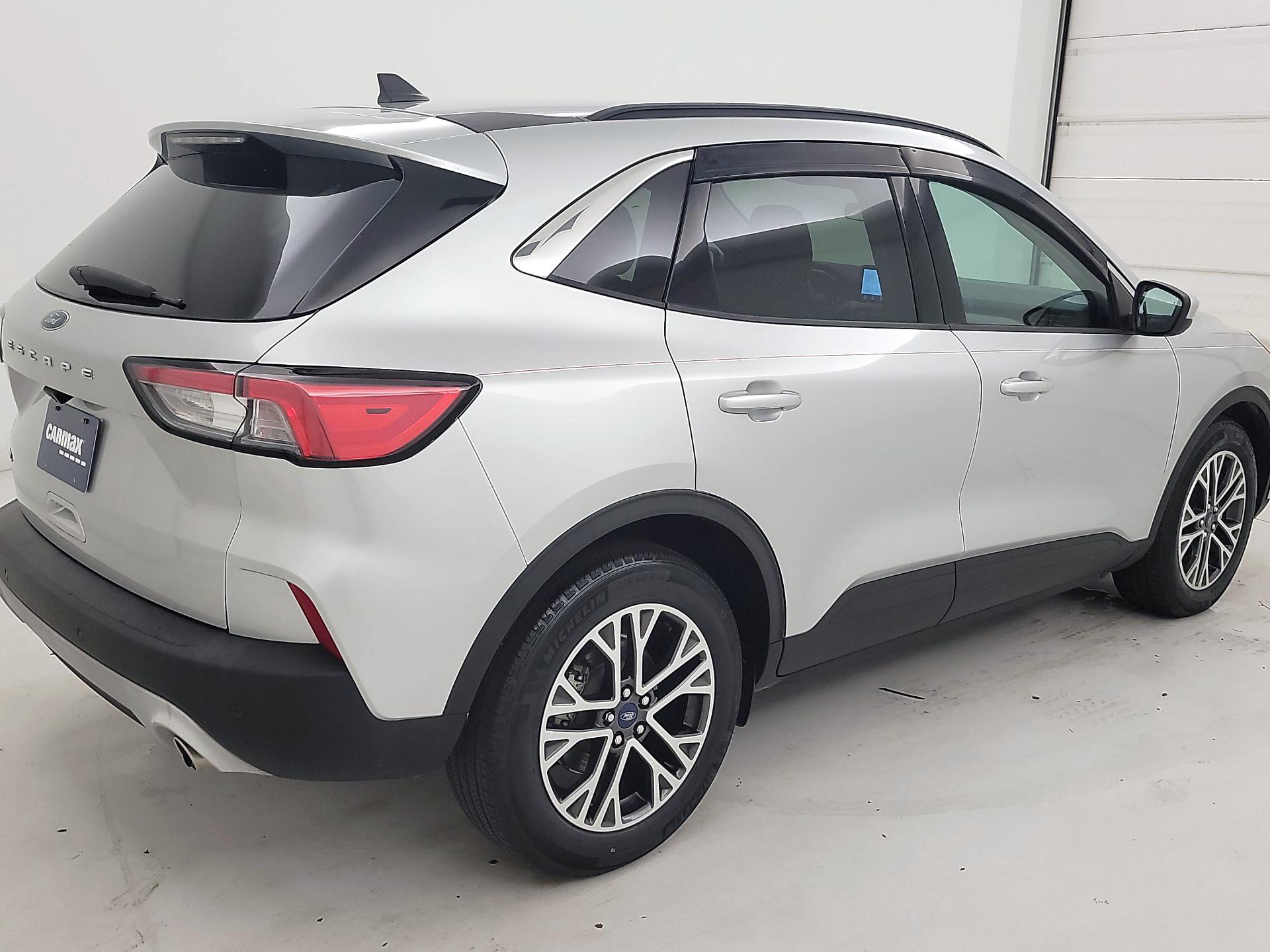 Thumbnail: 2020 Ford Escape - 5