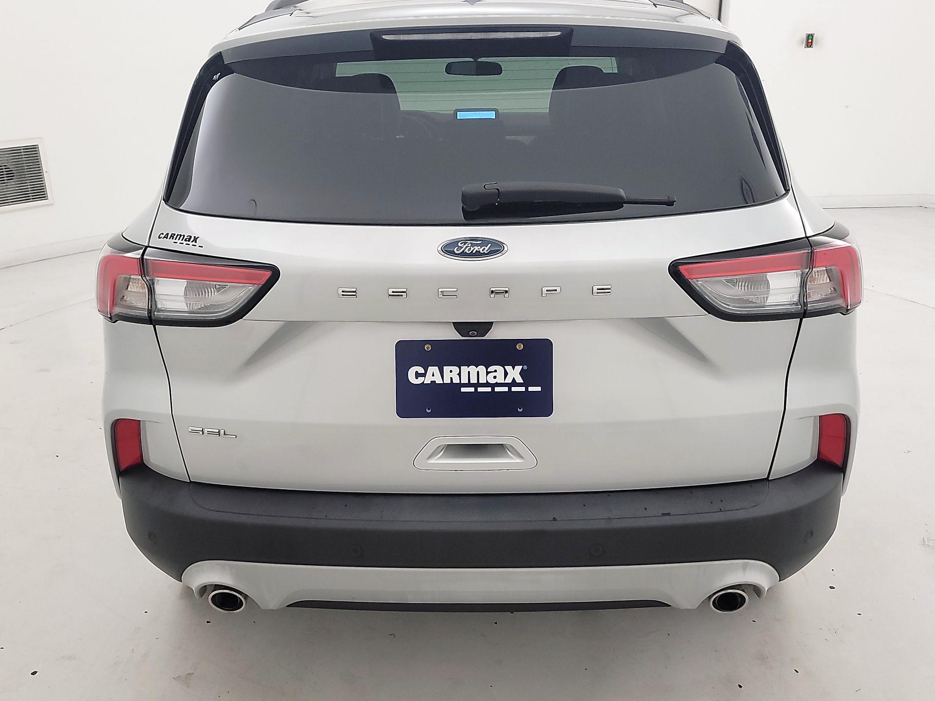 Thumbnail: 2020 Ford Escape - 6