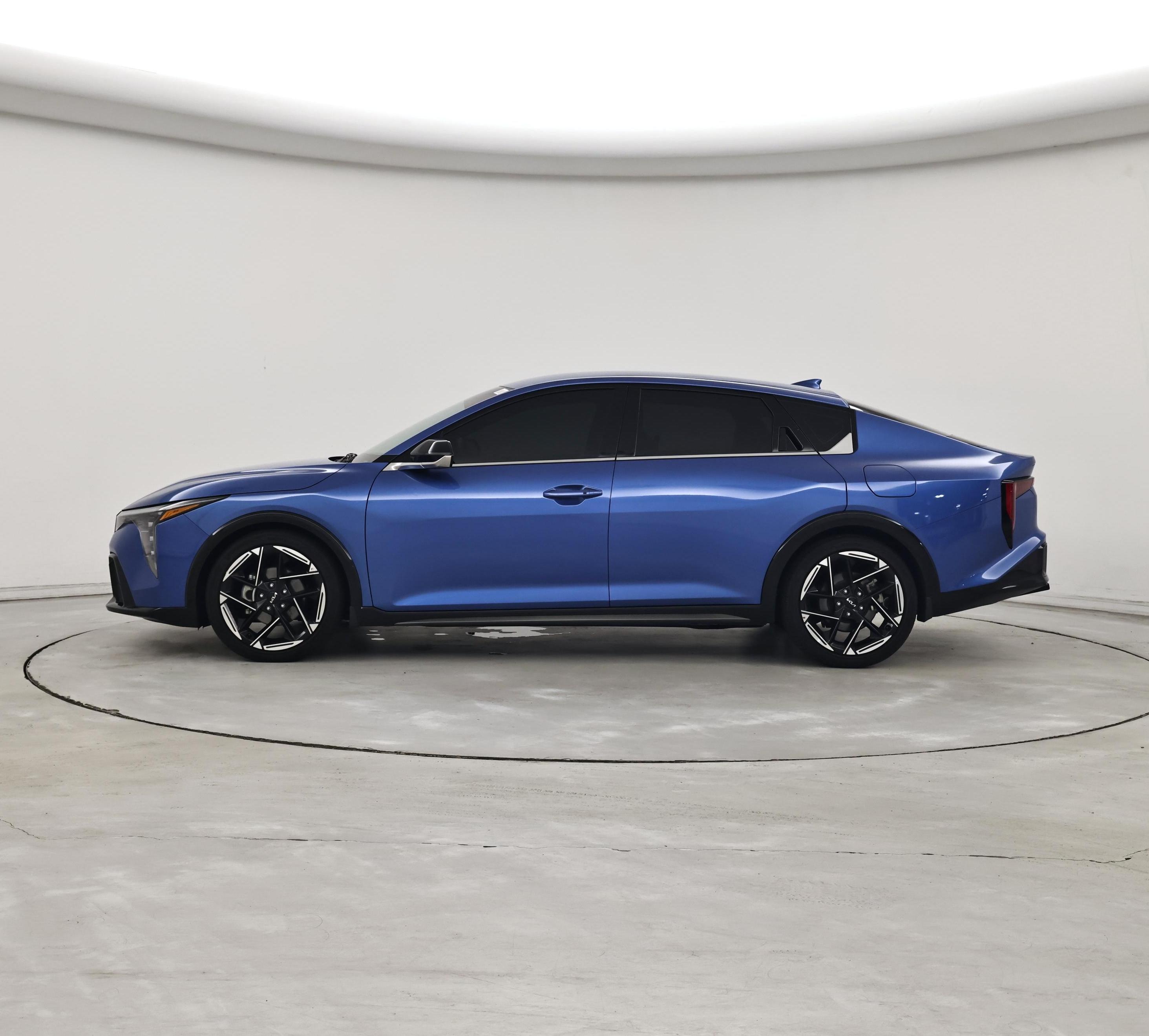 Thumbnail: 2025 Kia K4 - 3
