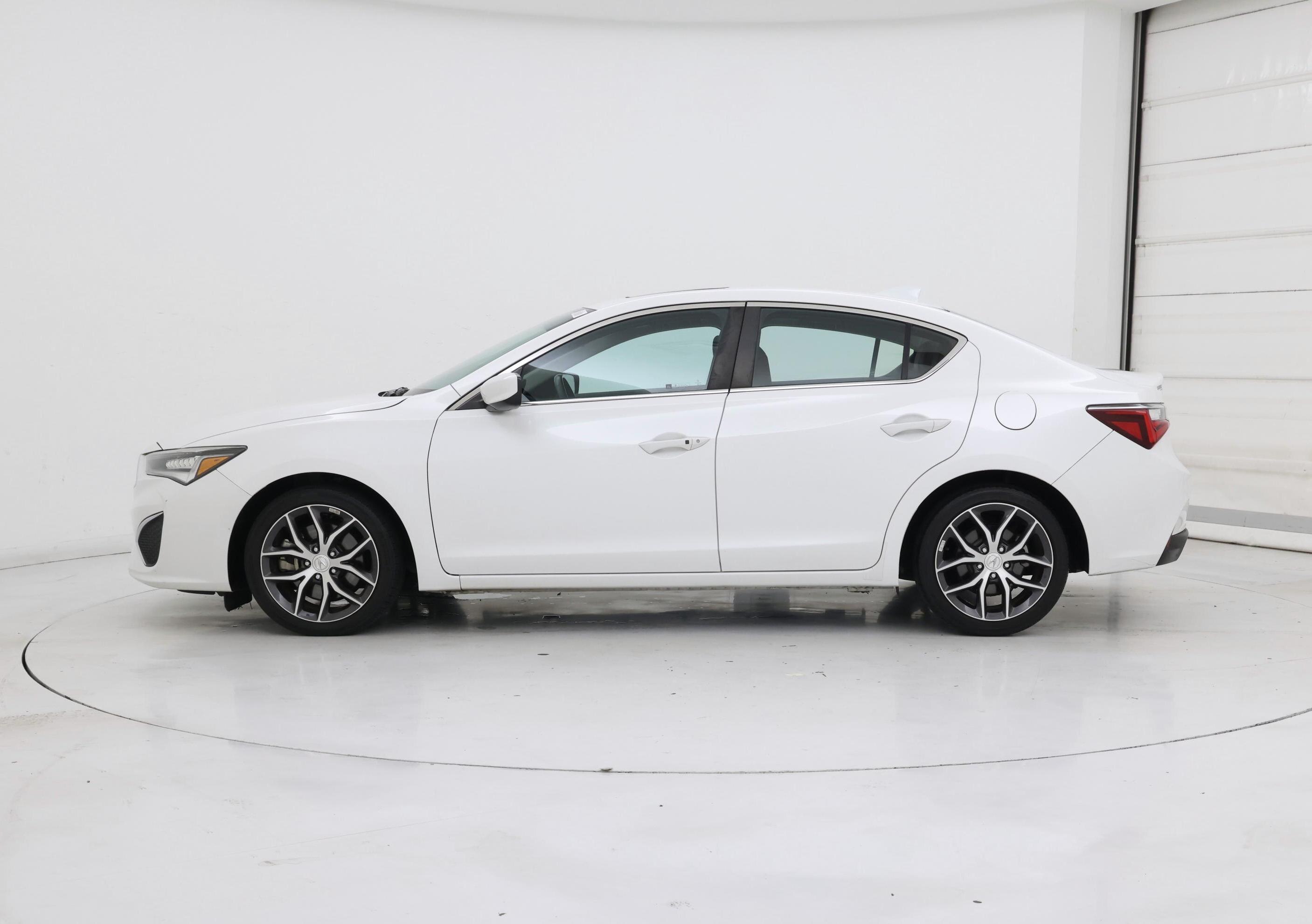 Thumbnail: 2022 Acura ILX - 3