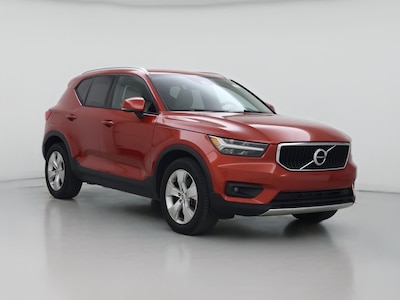 2022 Volvo XC40 T5 Momentum