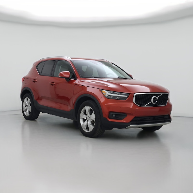 2022 Volvo XC40 T5 Momentum
