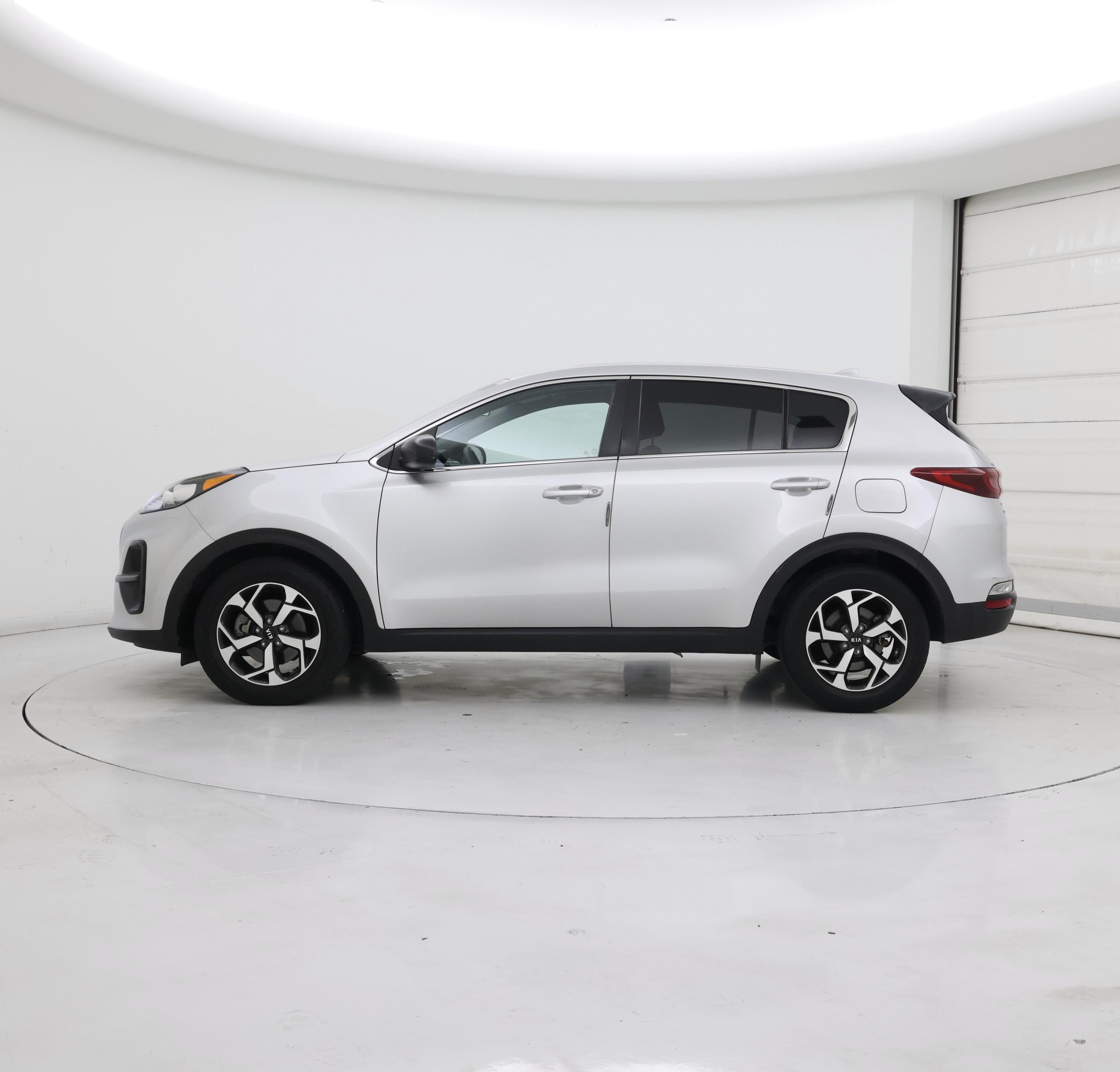 Thumbnail: 2022 Kia Sportage - 3