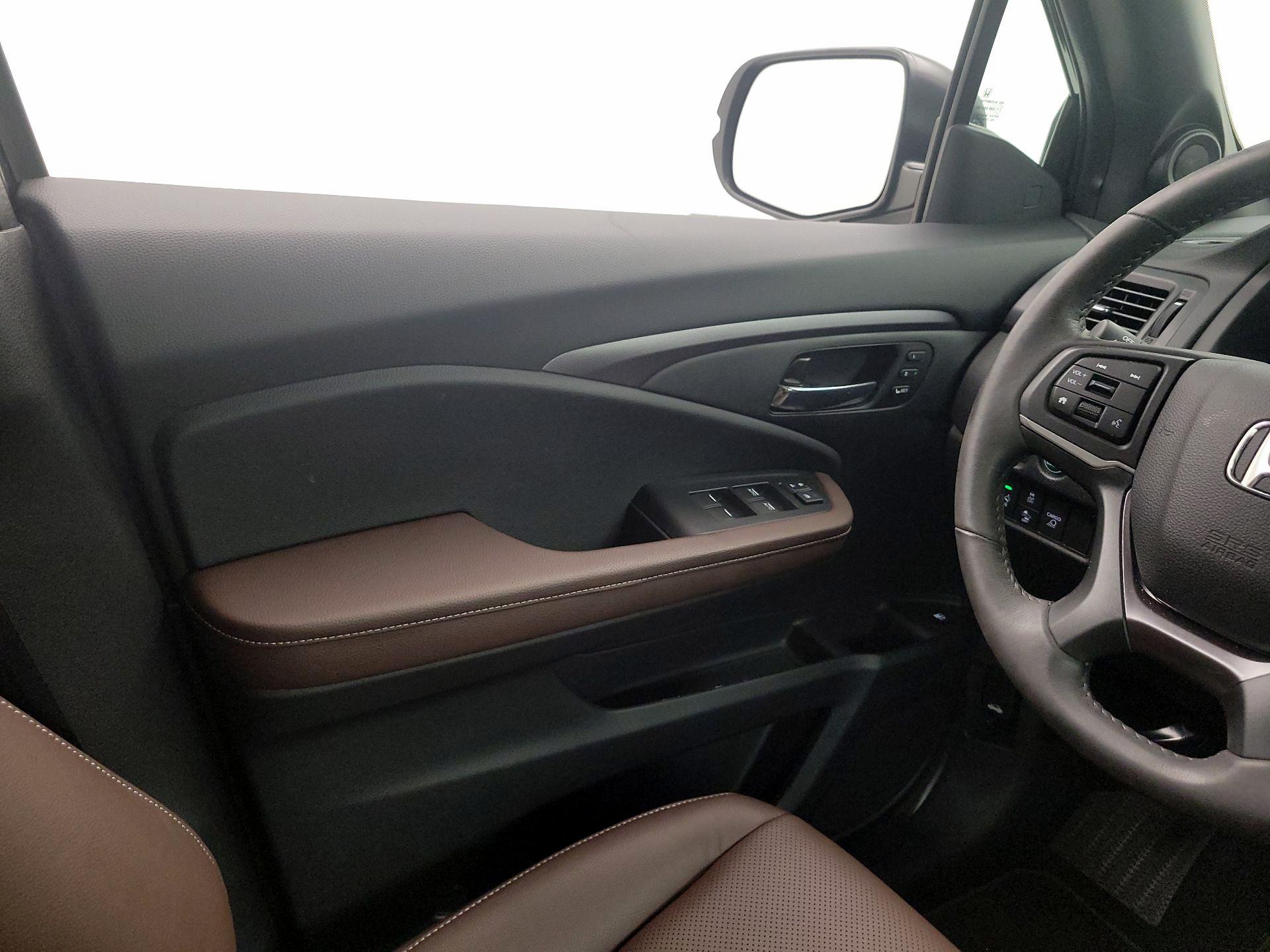 Thumbnail: 2025 Honda Ridgeline - 10