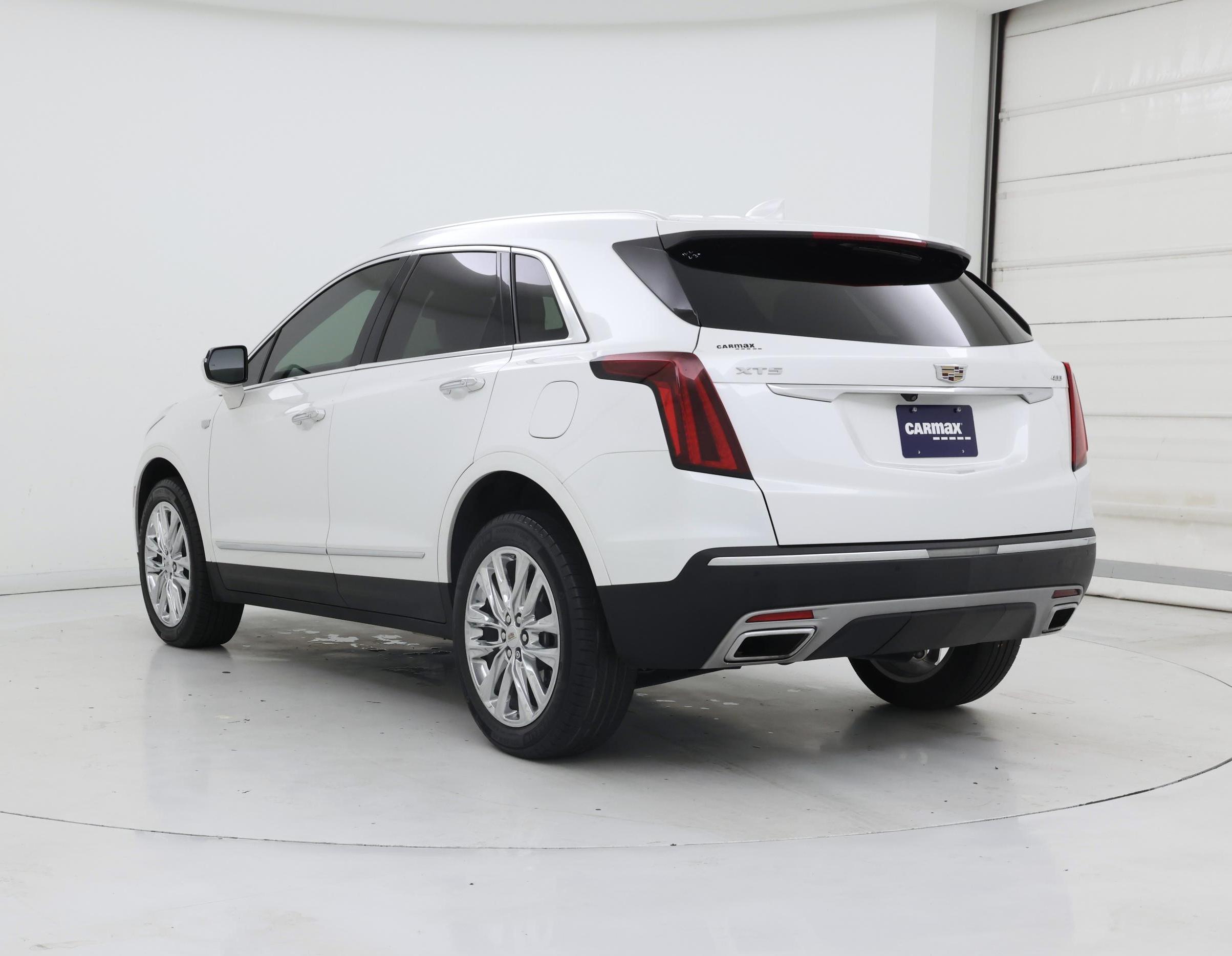 Thumbnail: 2021 Cadillac XT5 - 2