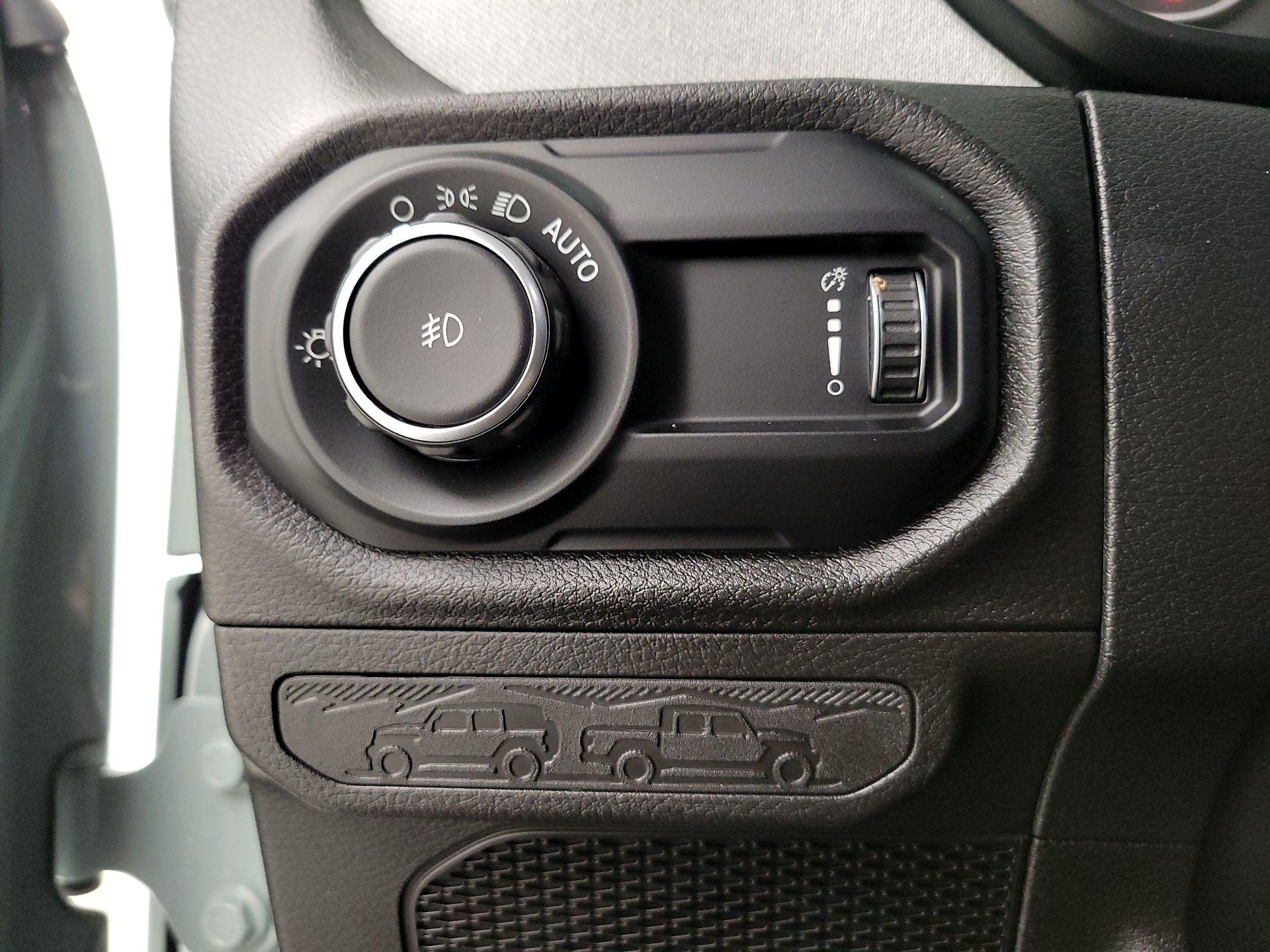 Thumbnail: 2024 Jeep Wrangler - 13