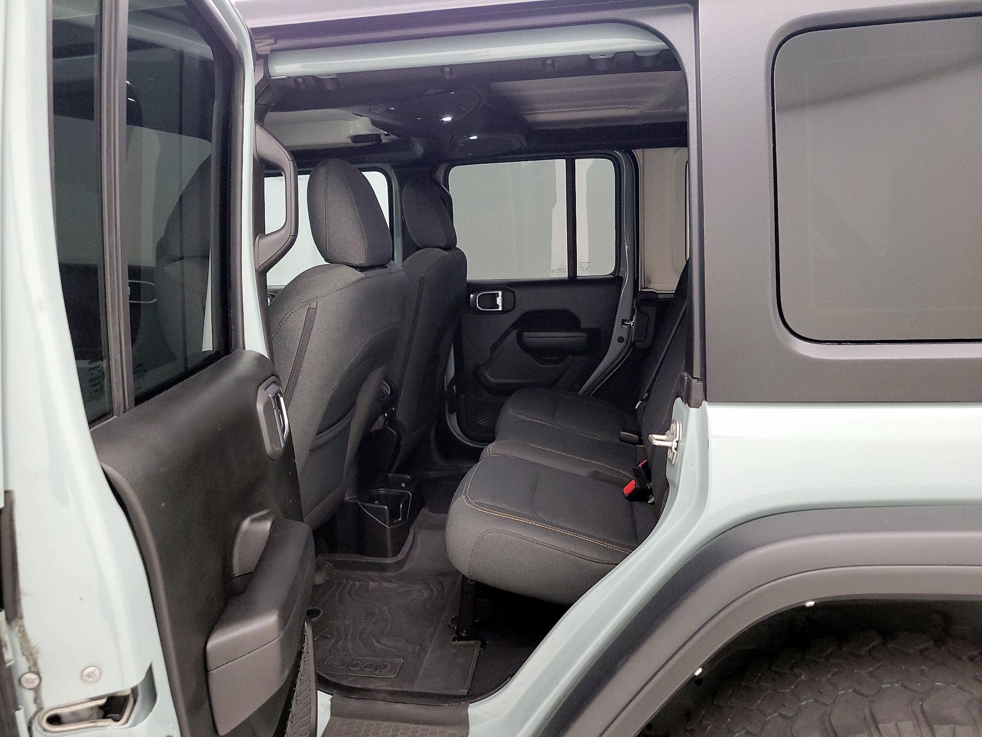 Thumbnail: 2024 Jeep Wrangler - 19