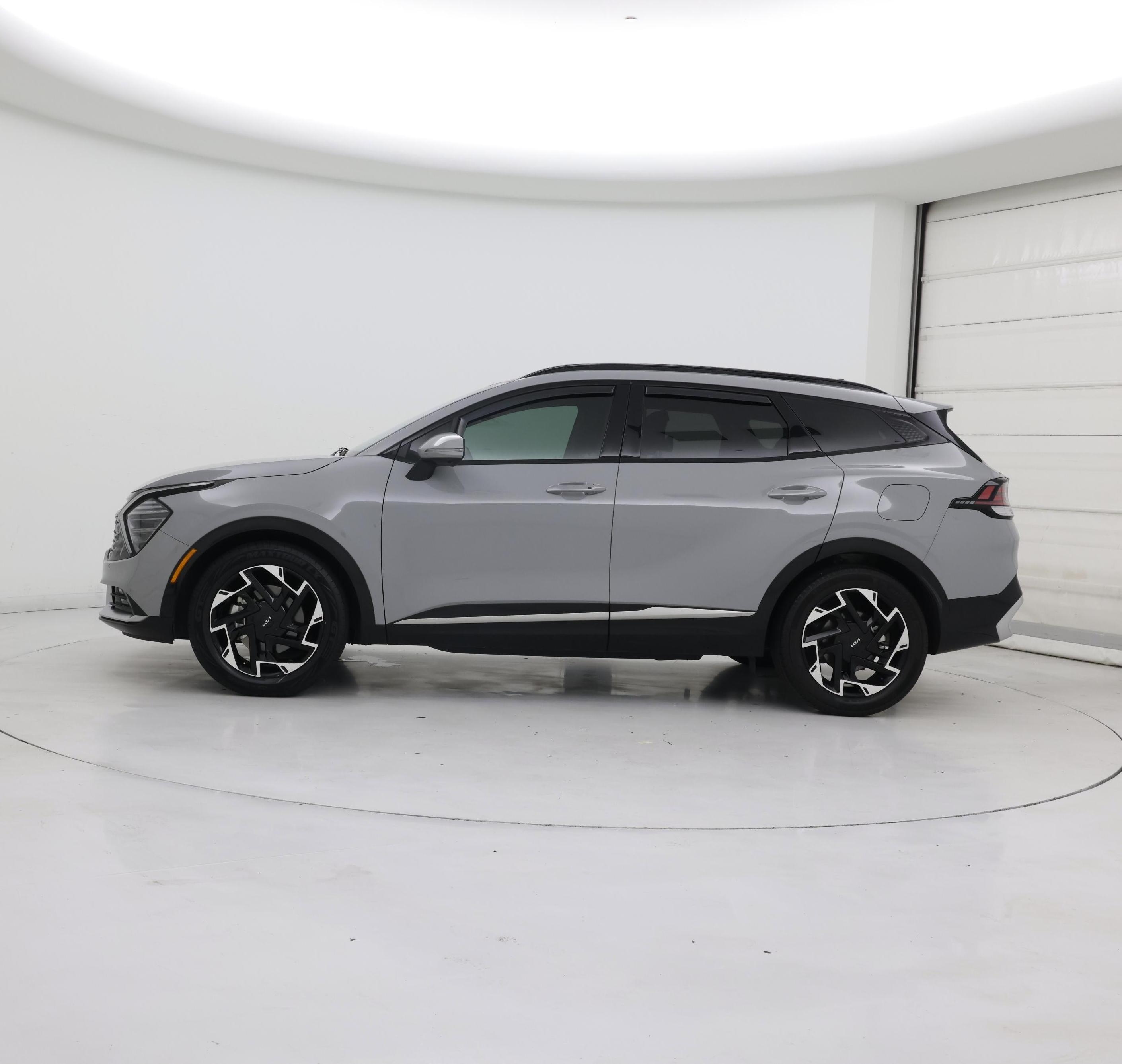 Thumbnail: 2025 Kia Sportage - 3