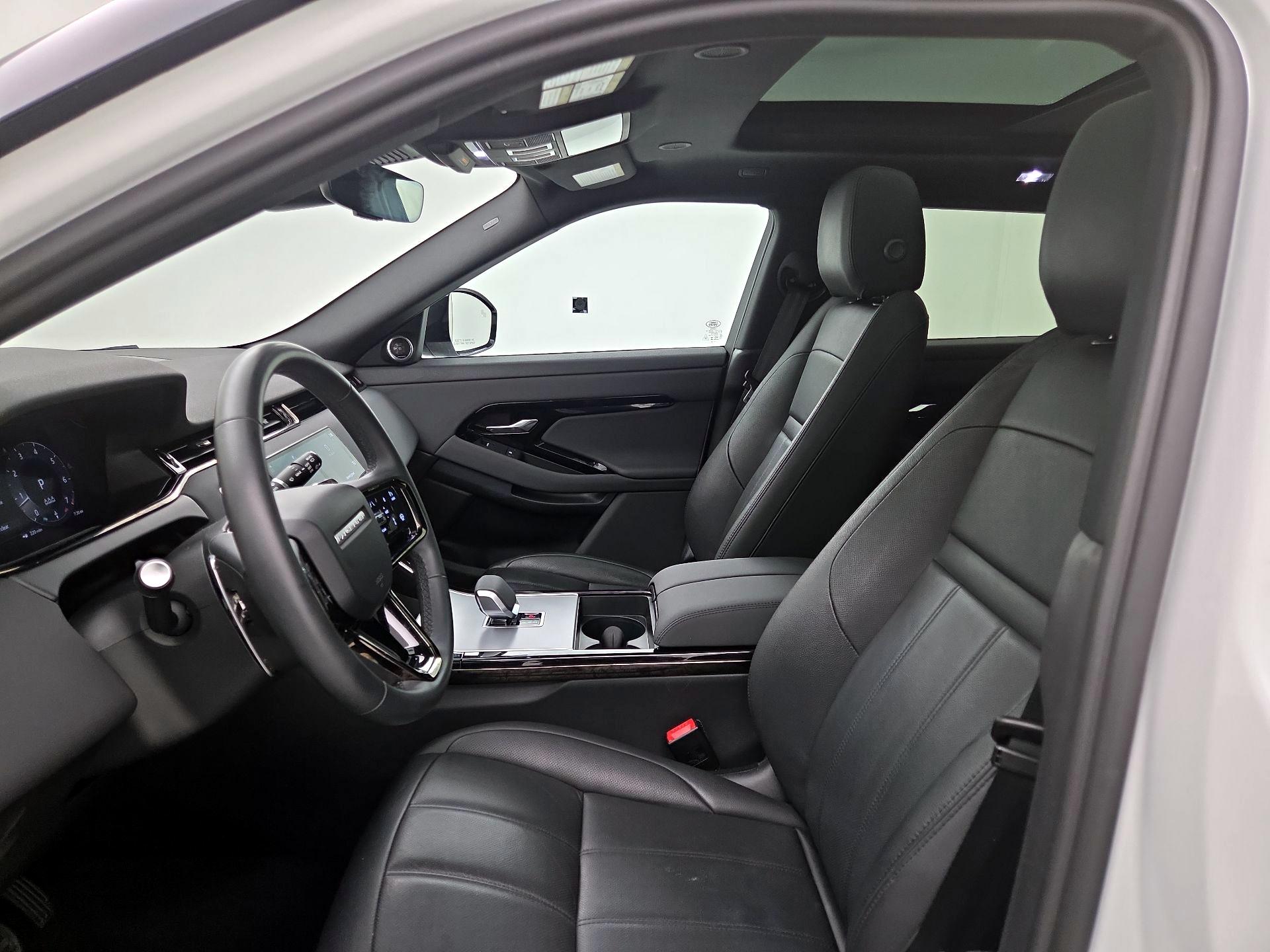 Thumbnail: 2025 Land Rover Range Rover Evoque - 20
