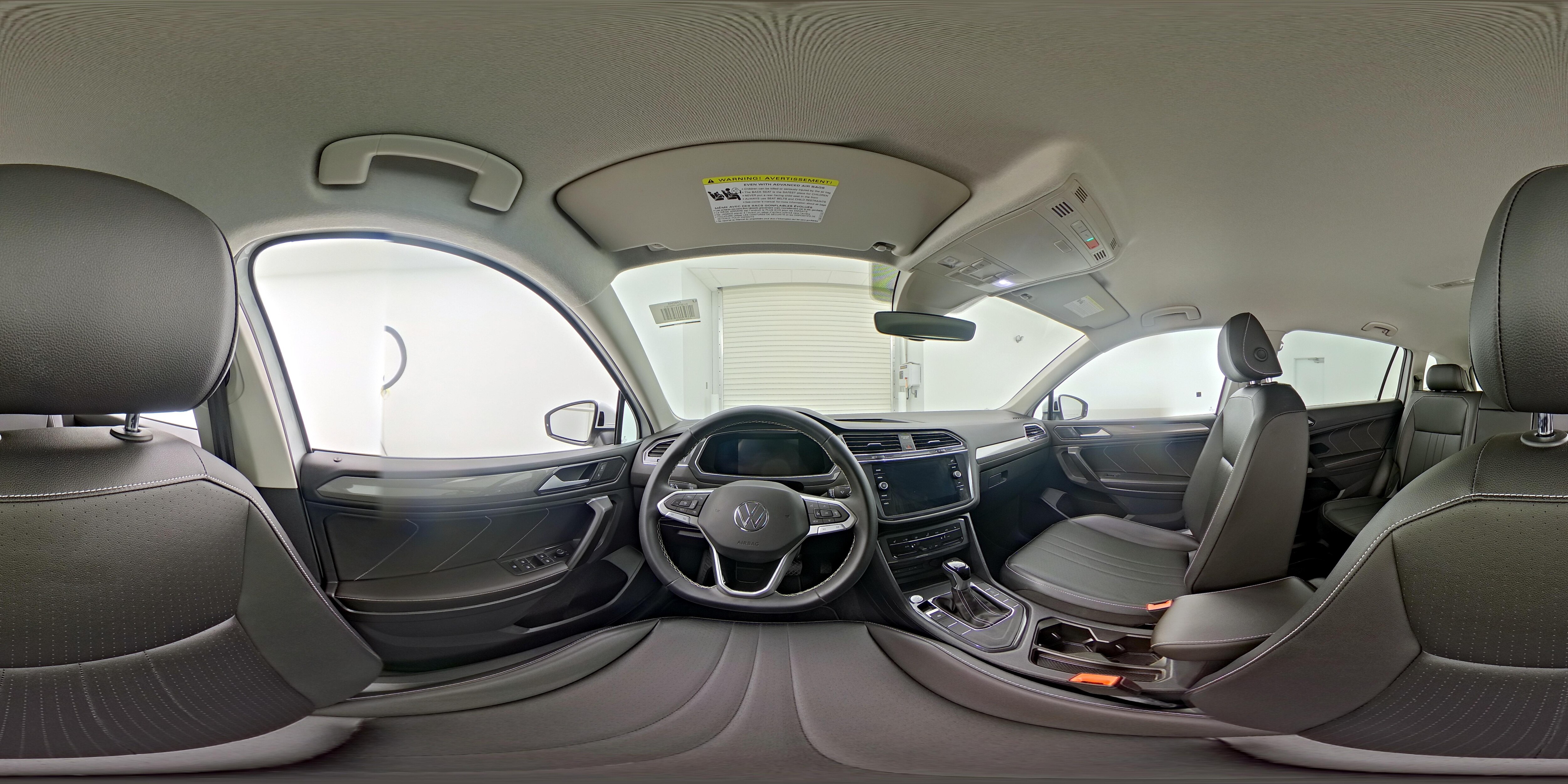 2023 Volkswagen Tiguan SE - Photo 28