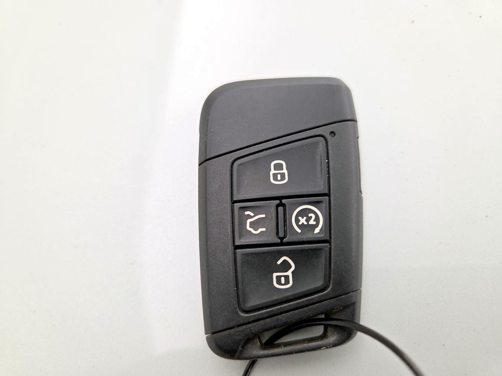 2023 Volkswagen Tiguan SE - Photo 25