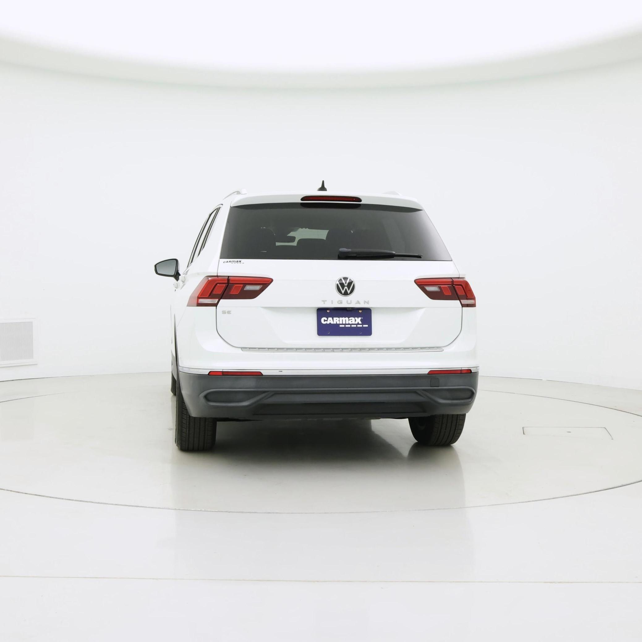 Thumbnail: 2023 Volkswagen Tiguan - 6