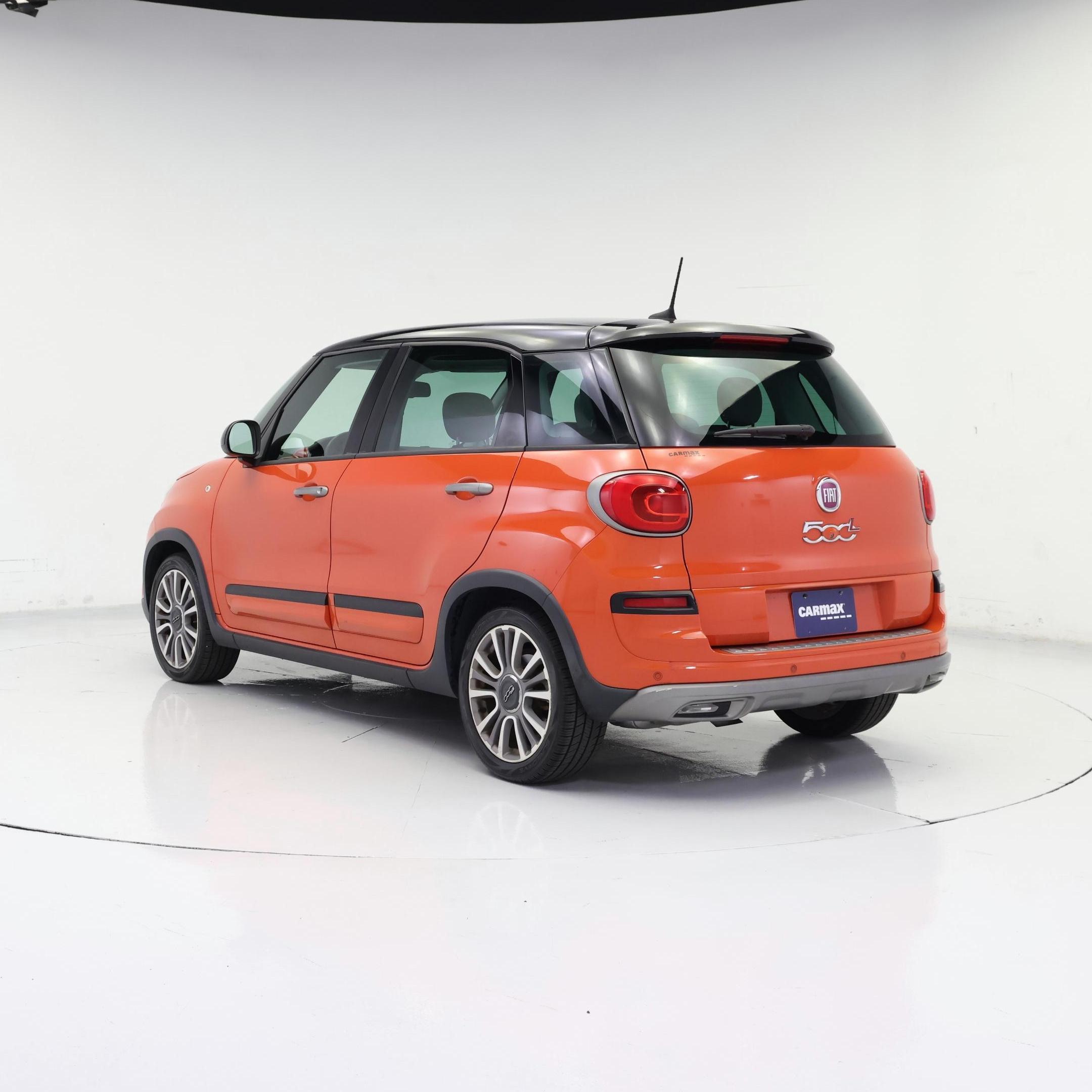 Thumbnail: 2019 Fiat 500L - 2