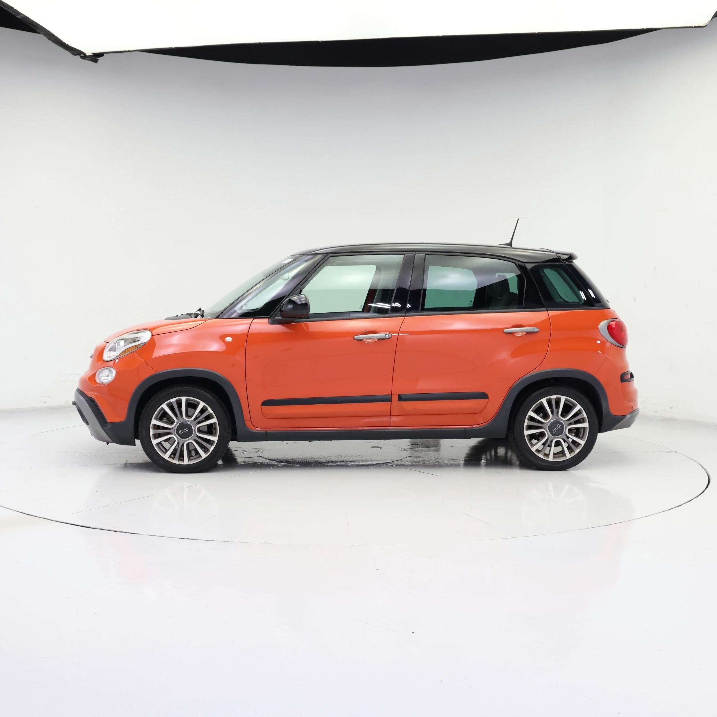 Thumbnail: 2019 Fiat 500L - 3