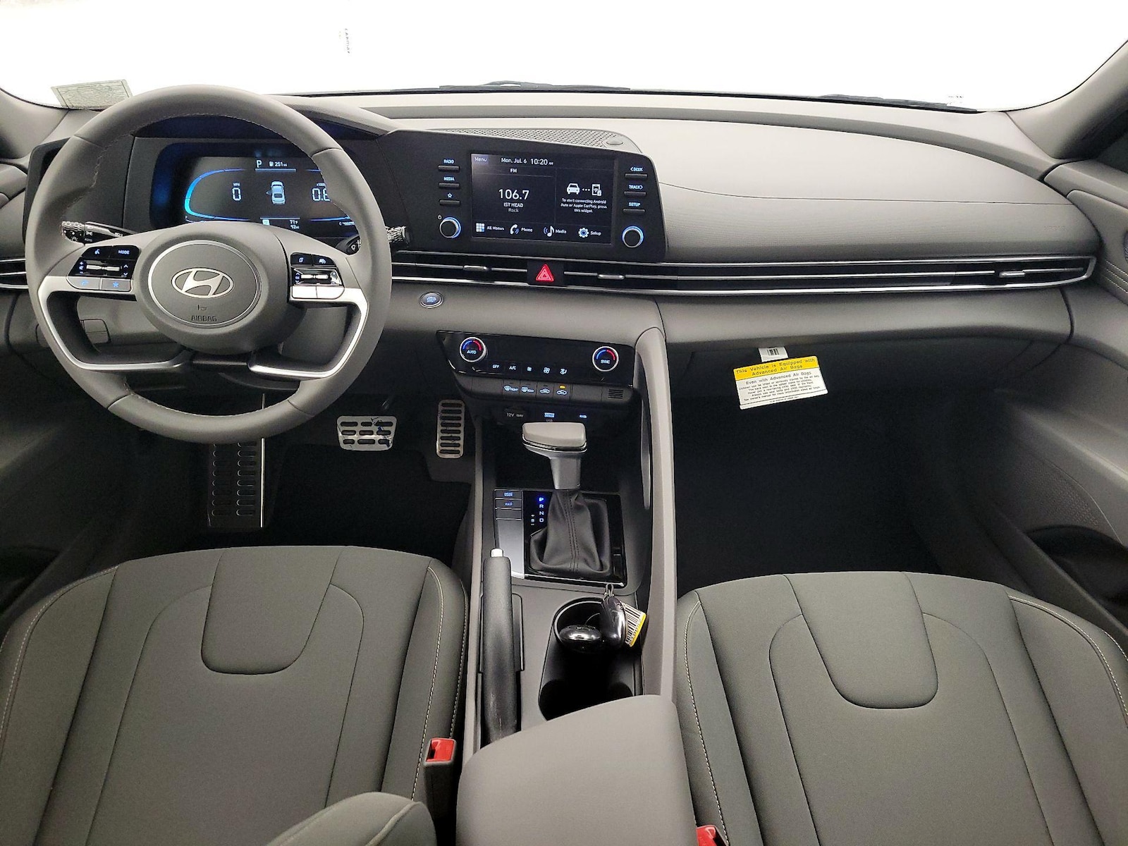 2026 Hyundai Elantra SEL Sport - Photo 8