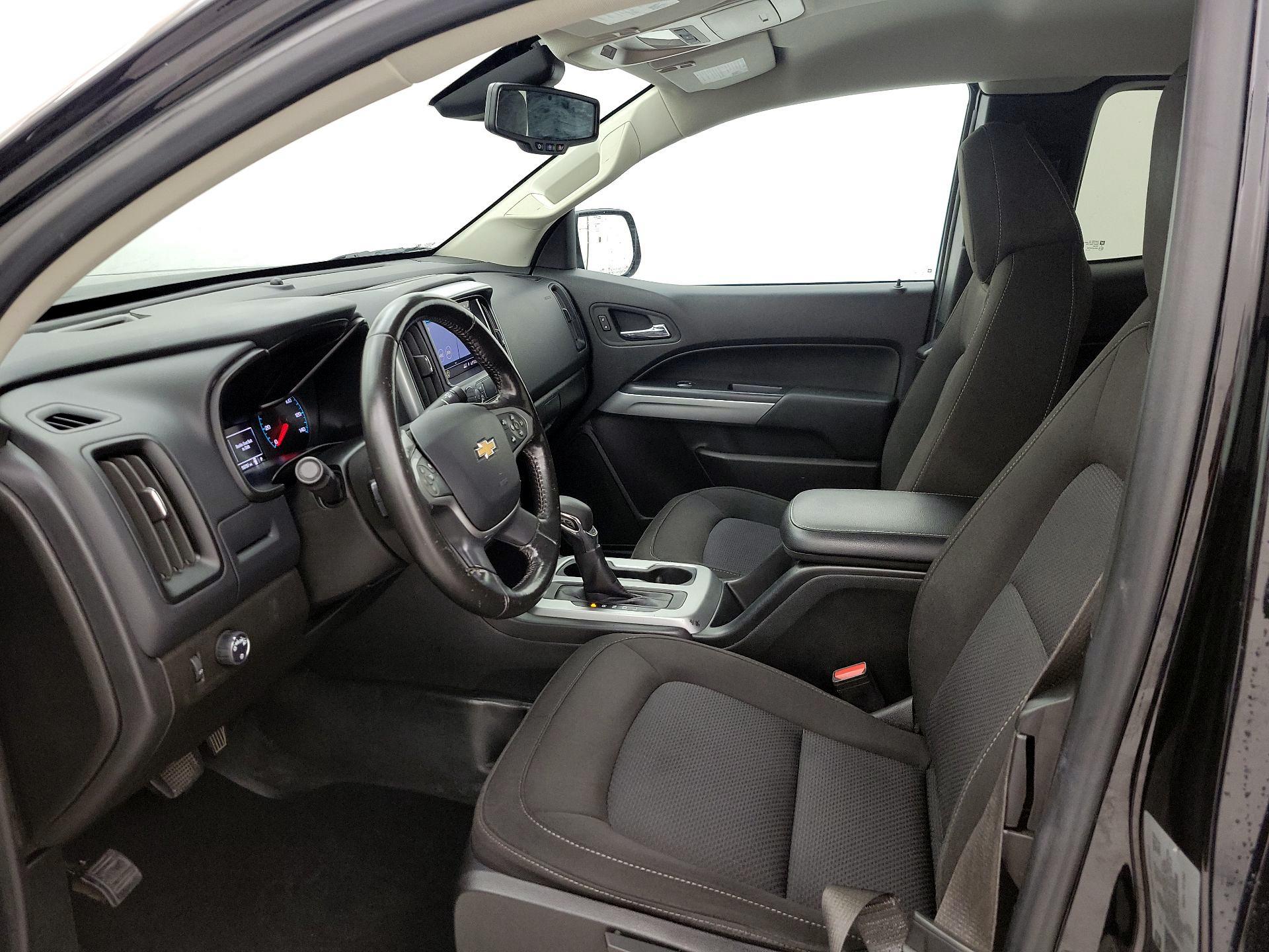 Thumbnail: 2022 Chevrolet Colorado - 11
