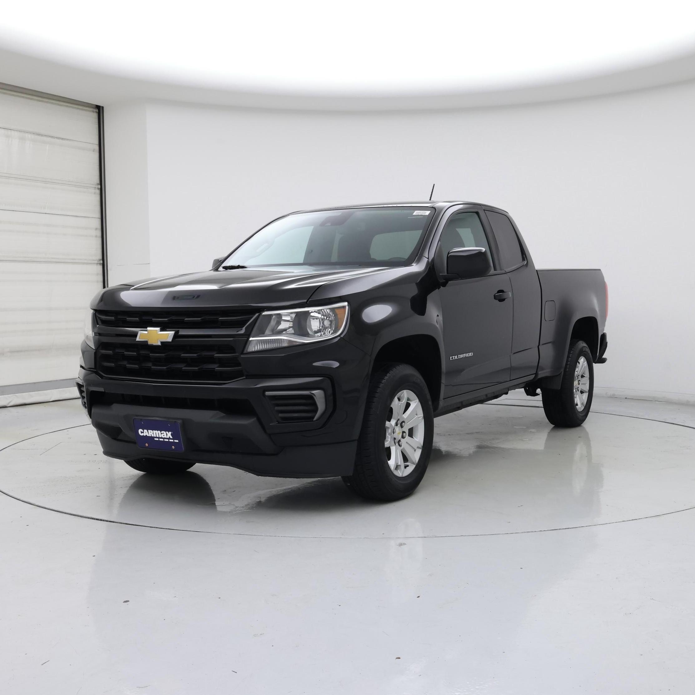 Thumbnail: 2022 Chevrolet Colorado - 4