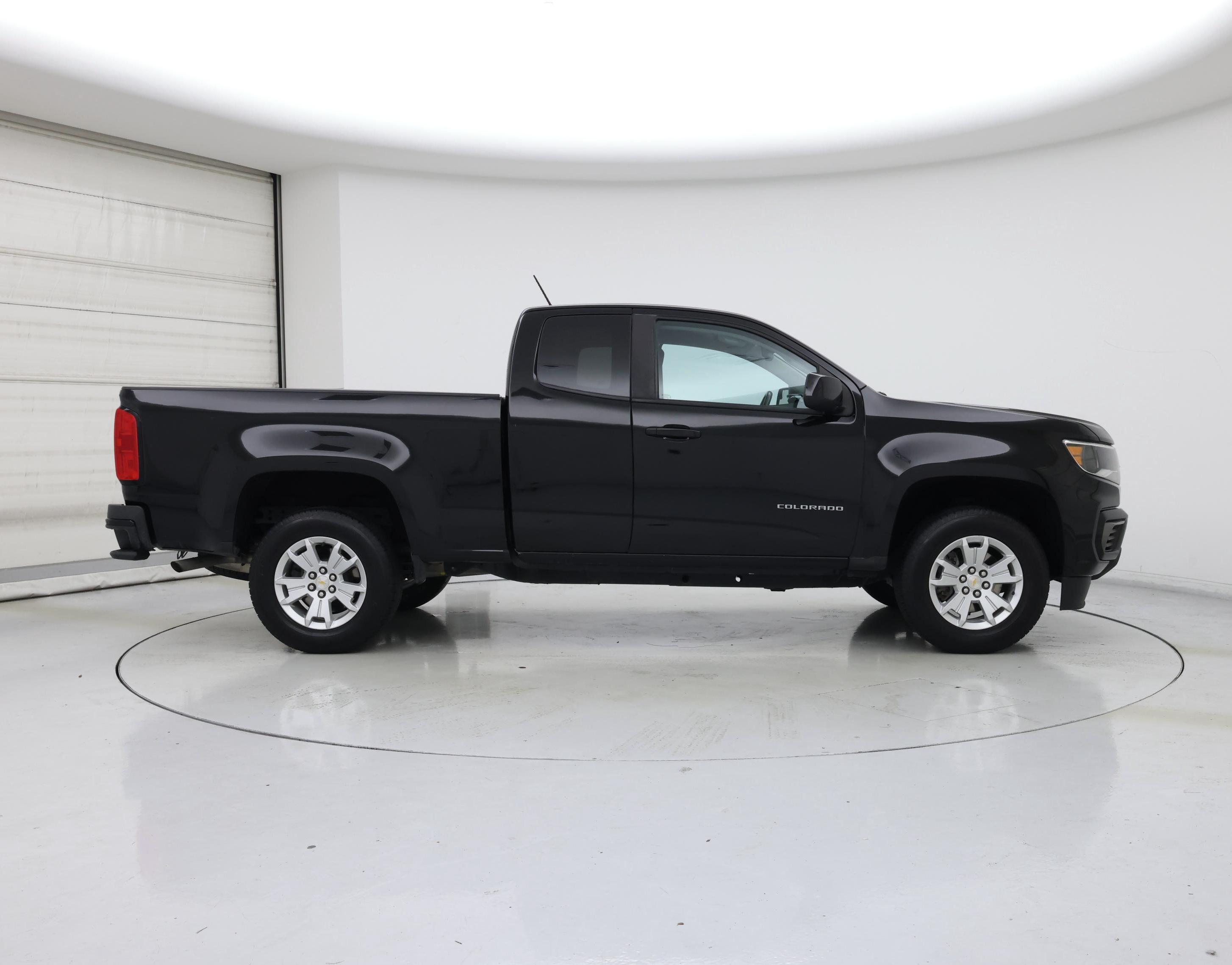 Thumbnail: 2022 Chevrolet Colorado - 7