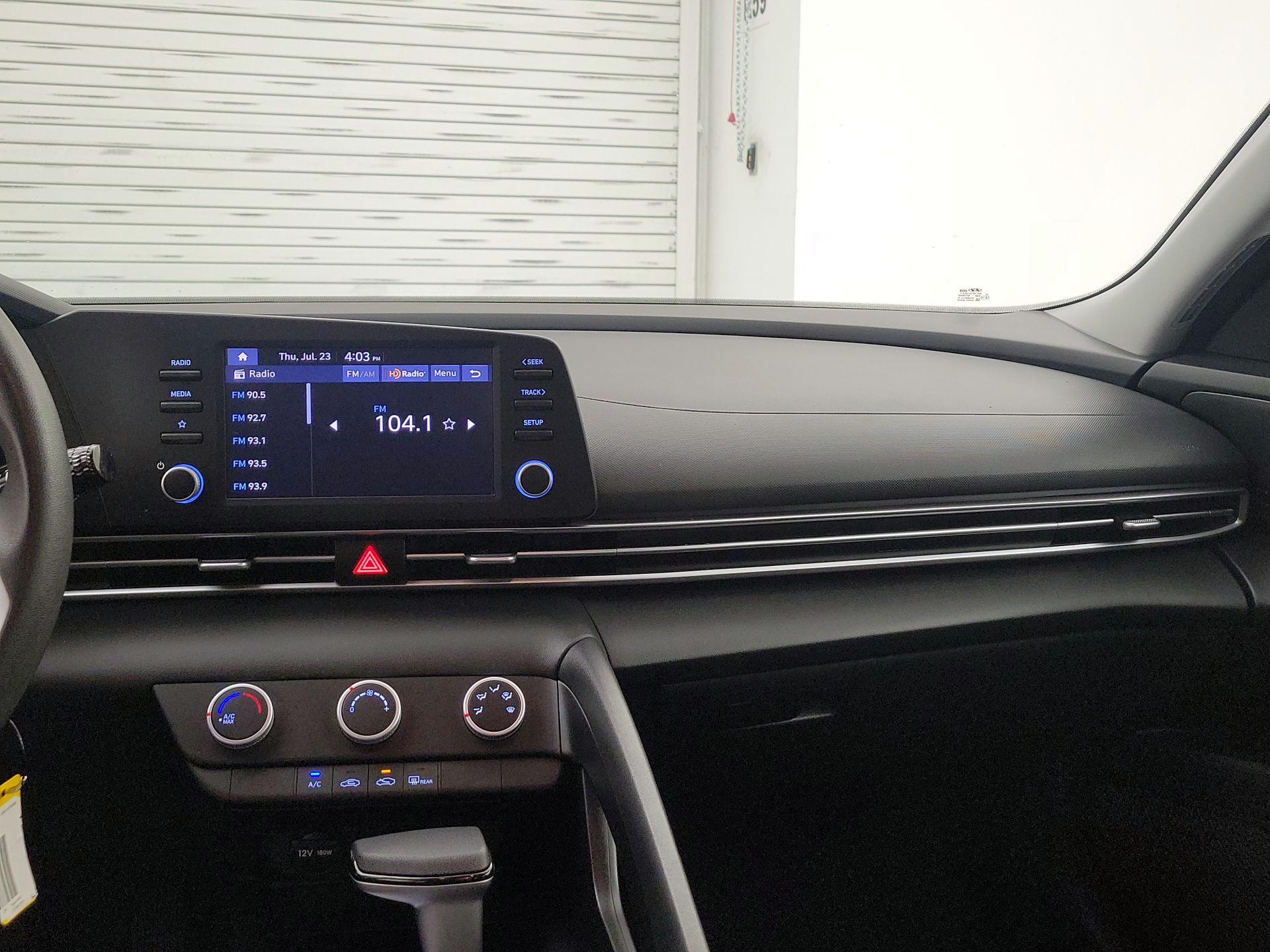 Thumbnail: 2024 Hyundai Elantra - 9
