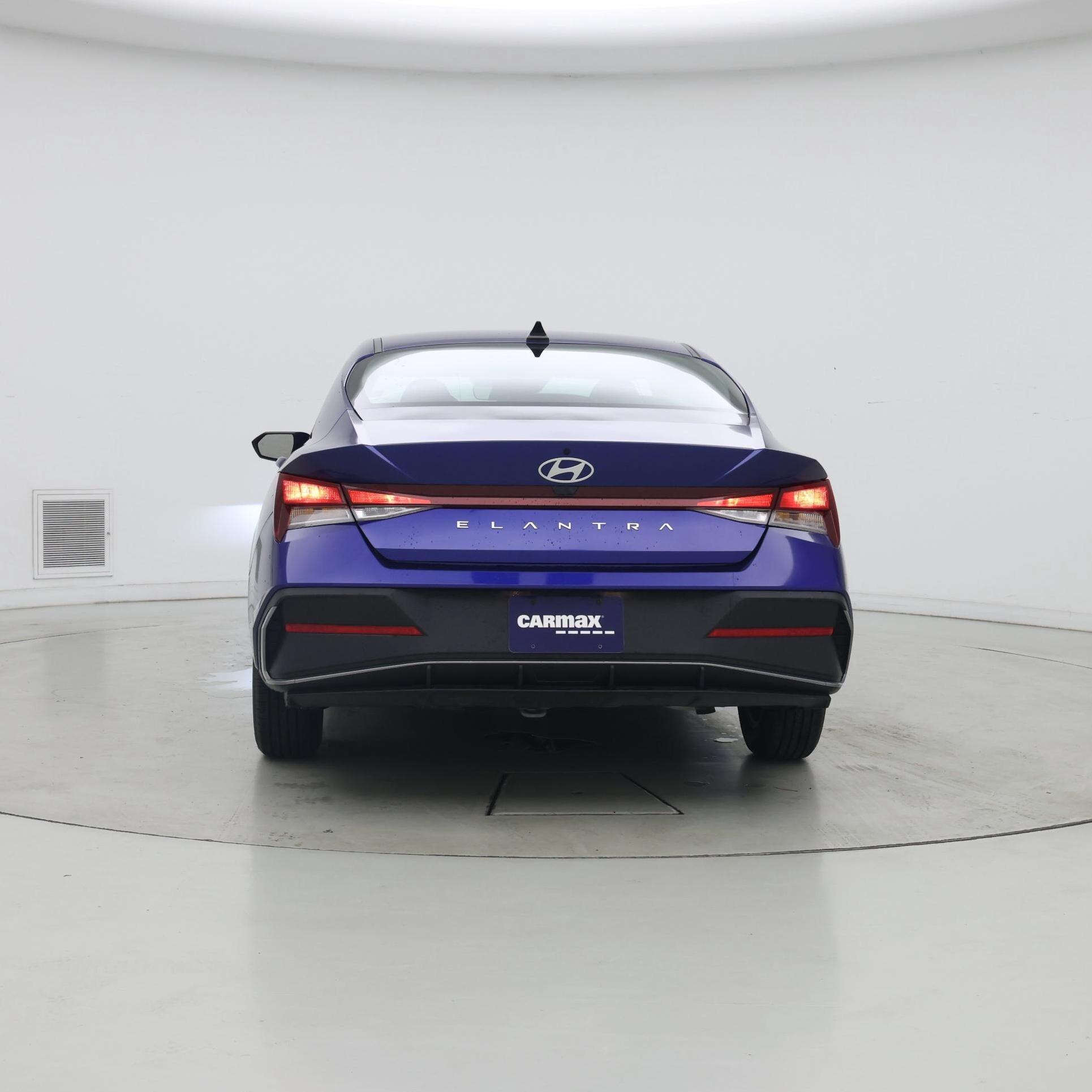Thumbnail: 2024 Hyundai Elantra - 6