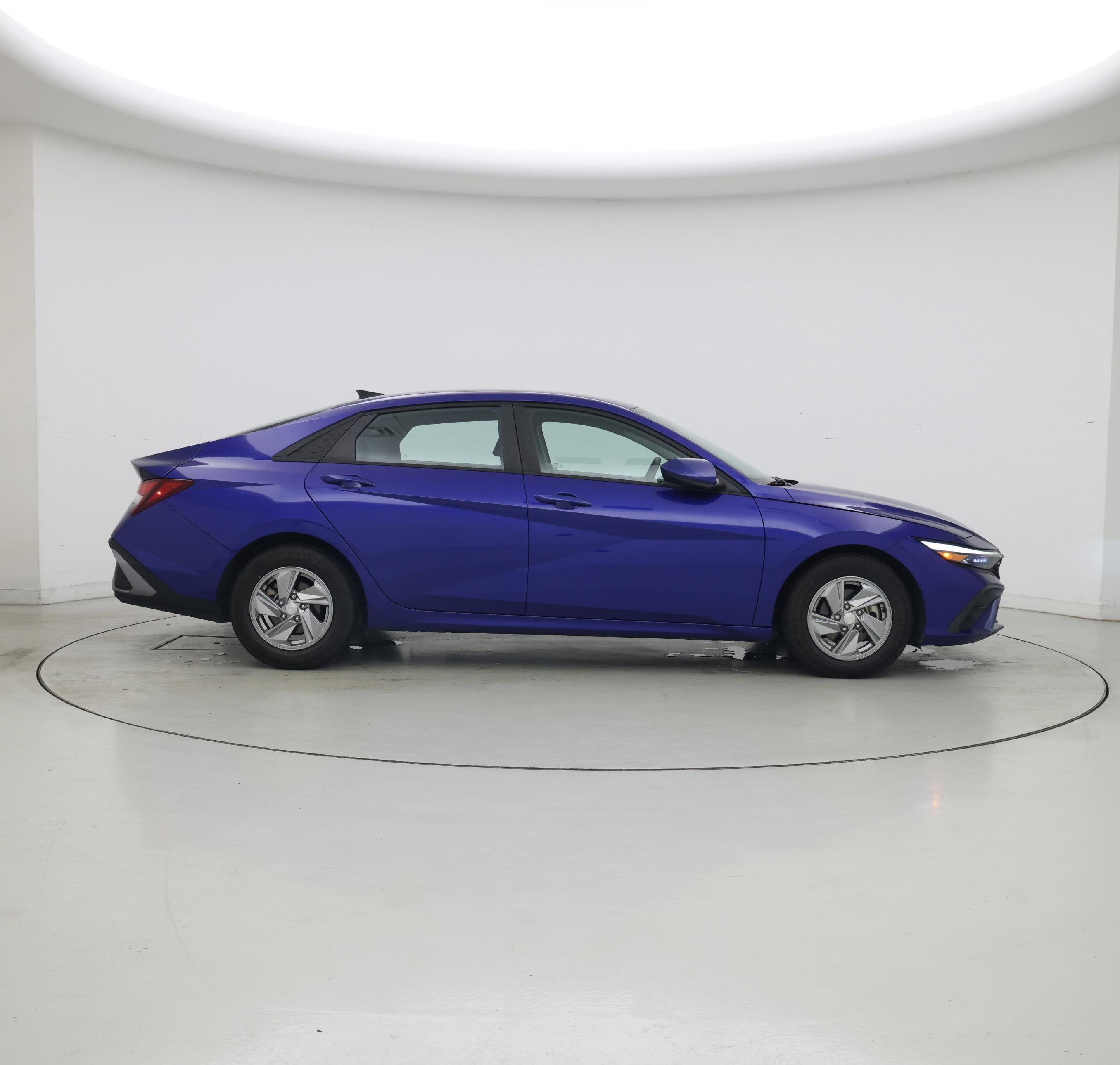 Thumbnail: 2024 Hyundai Elantra - 7