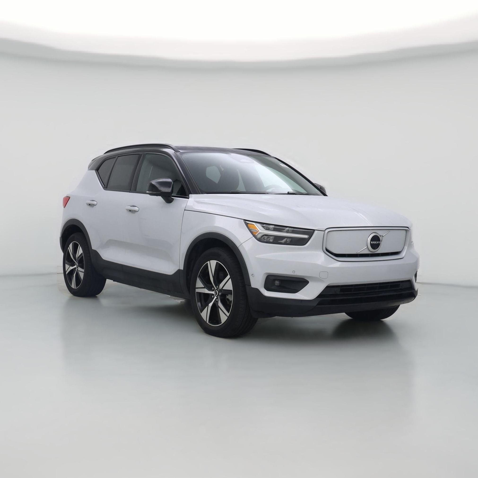 Thumbnail: 2022 Volvo XC40 - 1