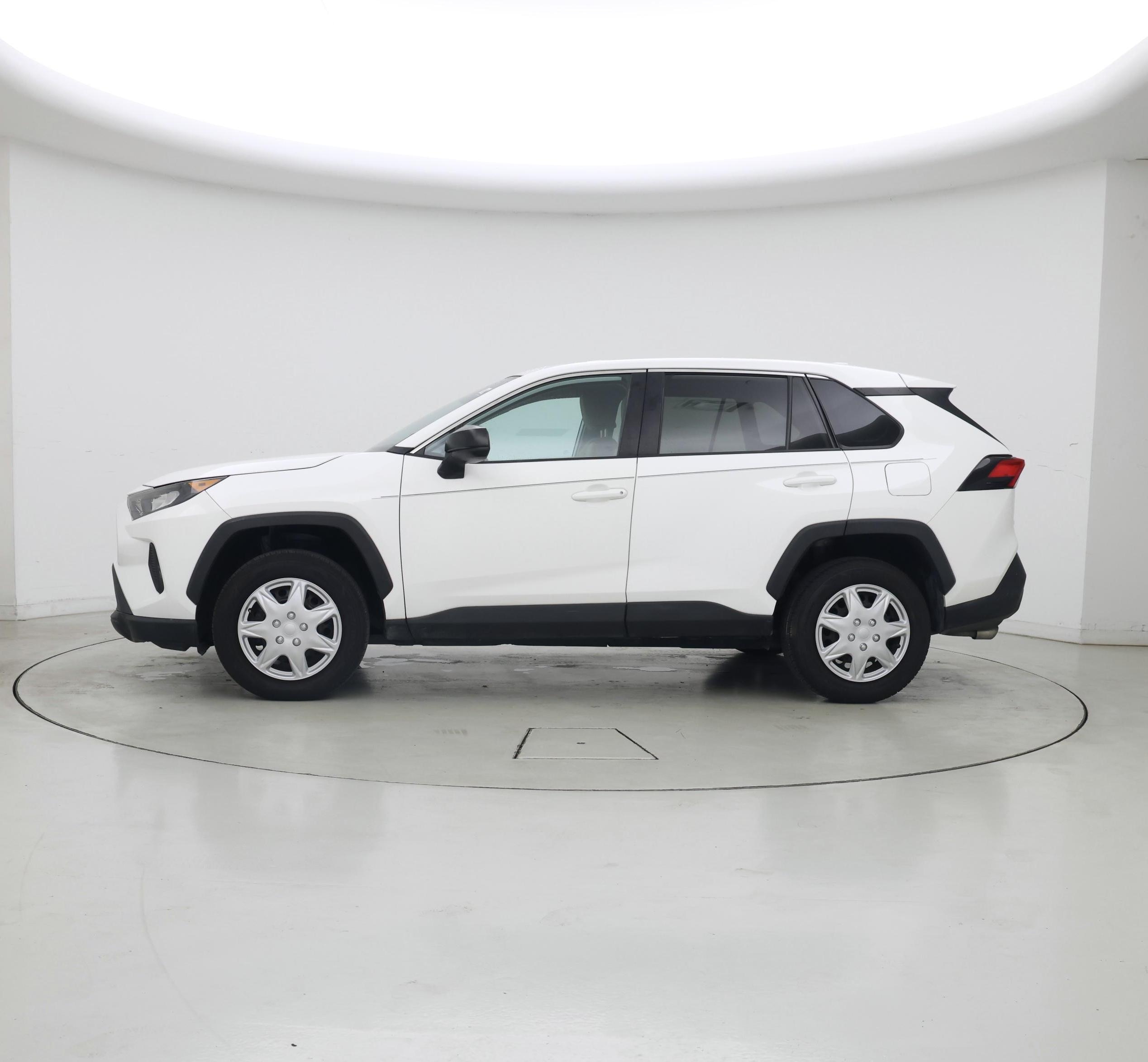 Thumbnail: 2022 Toyota RAV4 - 3